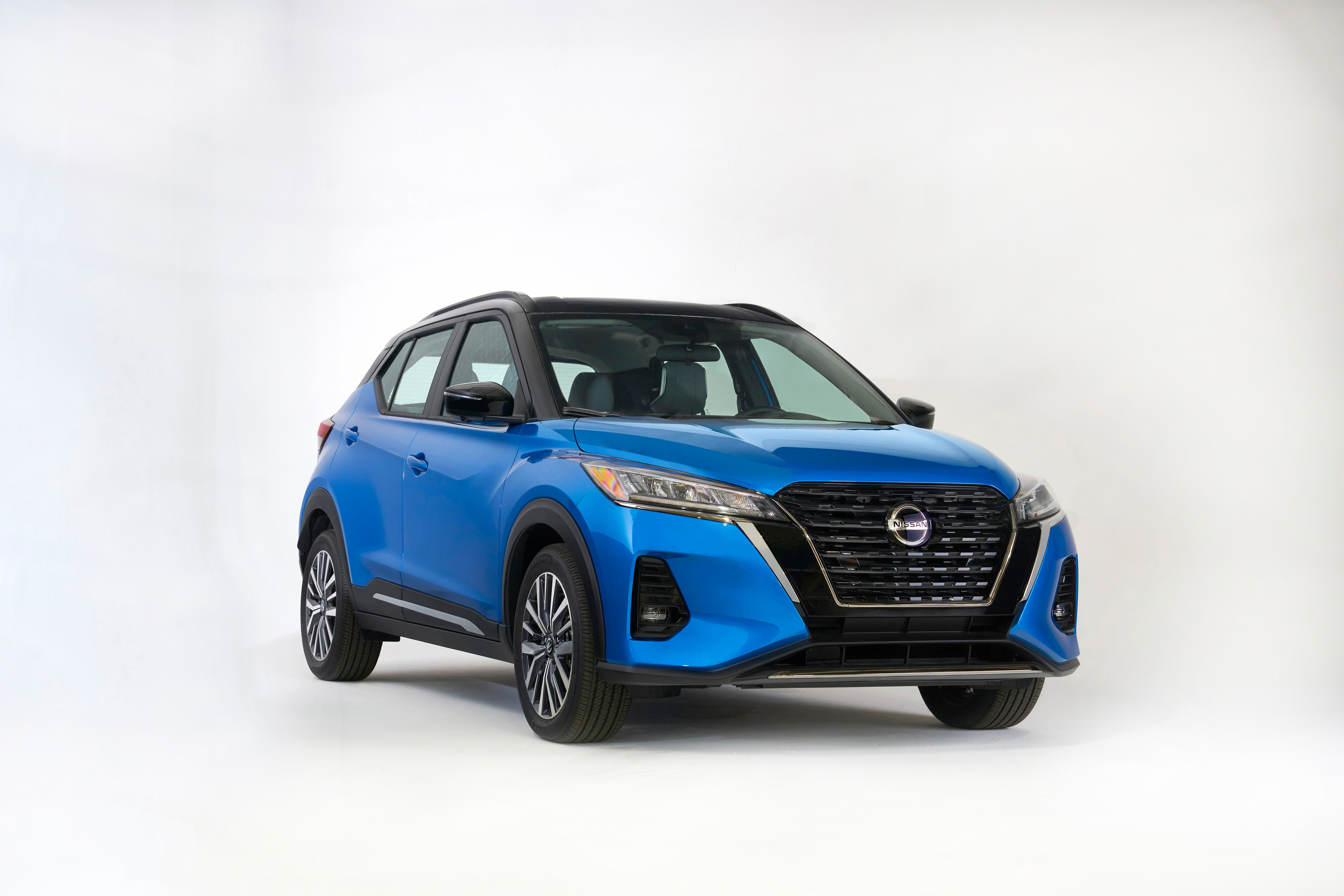 Nissan Kicks Play