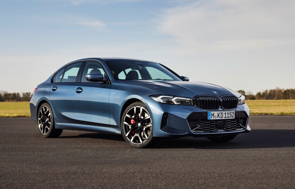 2025 BMW 330i