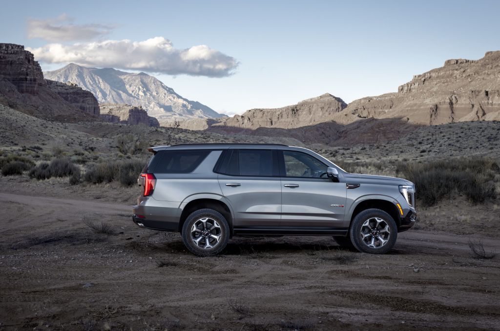 2025 GMC Yukon AT4 Ultimate exterior