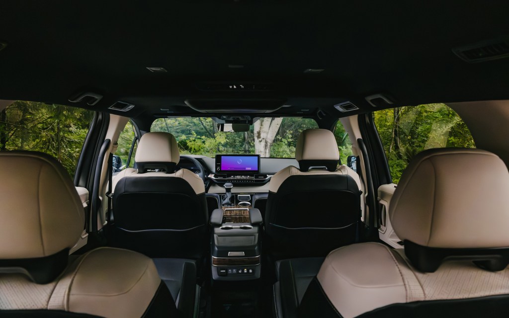 2025 Toyota Sienna interior