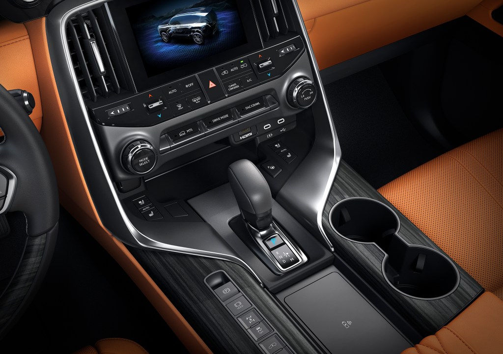 Lexus LX 700h centre display