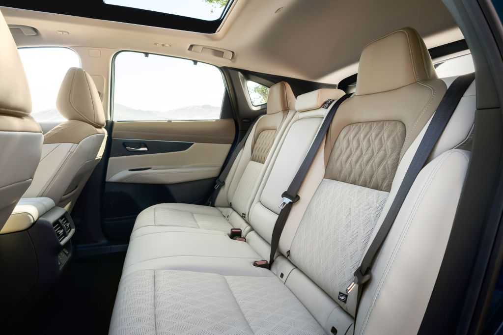 2025 Nissan Murano rear seats