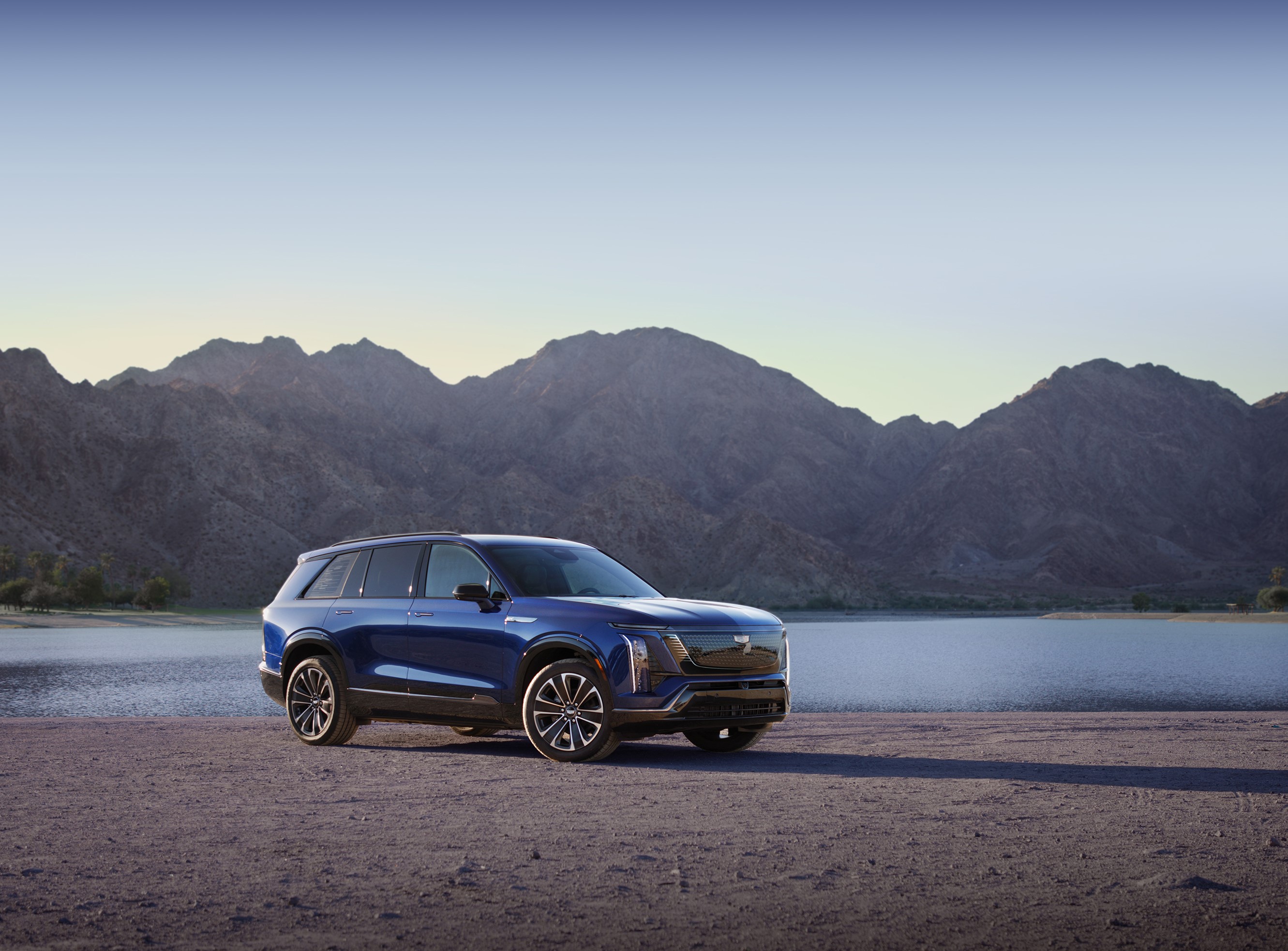 ‘Bold, yet refined’: Cadillac releases details of 615-hp Vistiq – Empty