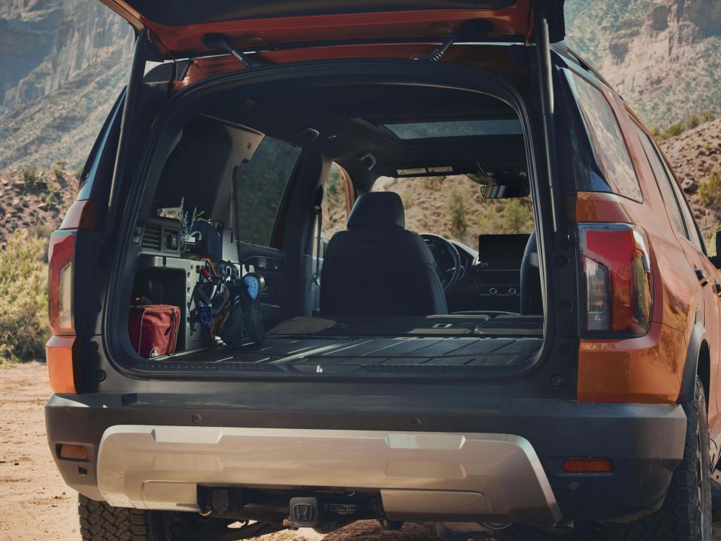 2026 Honda Passport TrailSport tailgate open