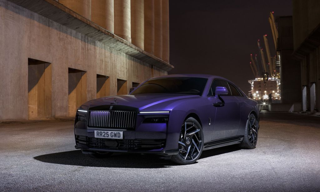 Rolls-Royce Black Badge Spectre front end