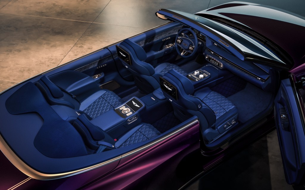 Genesis X Gran Convertible interior
