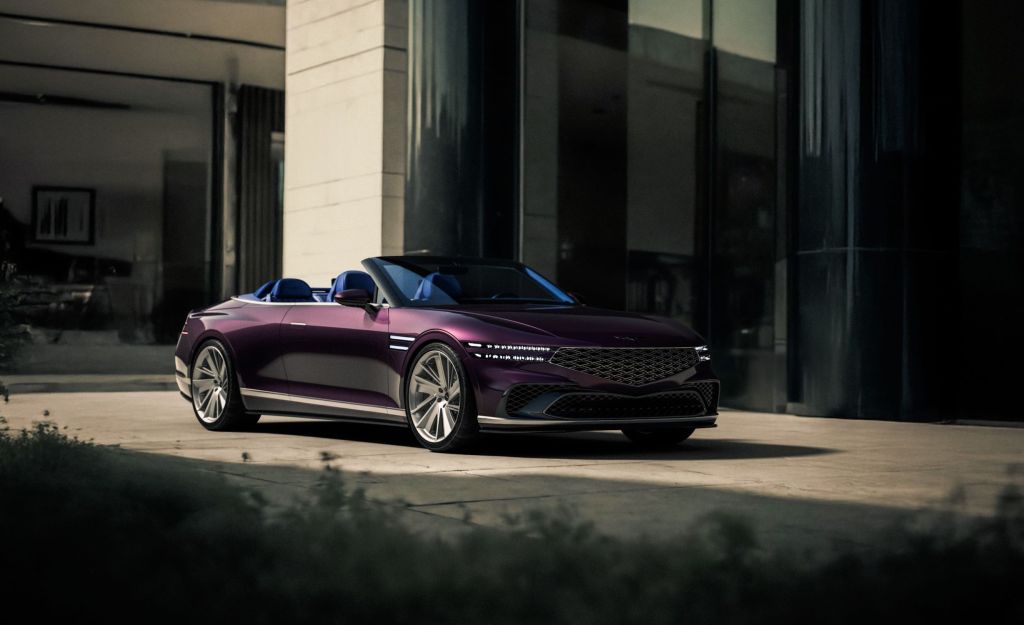 Genesis X Gran Convertible exterior
