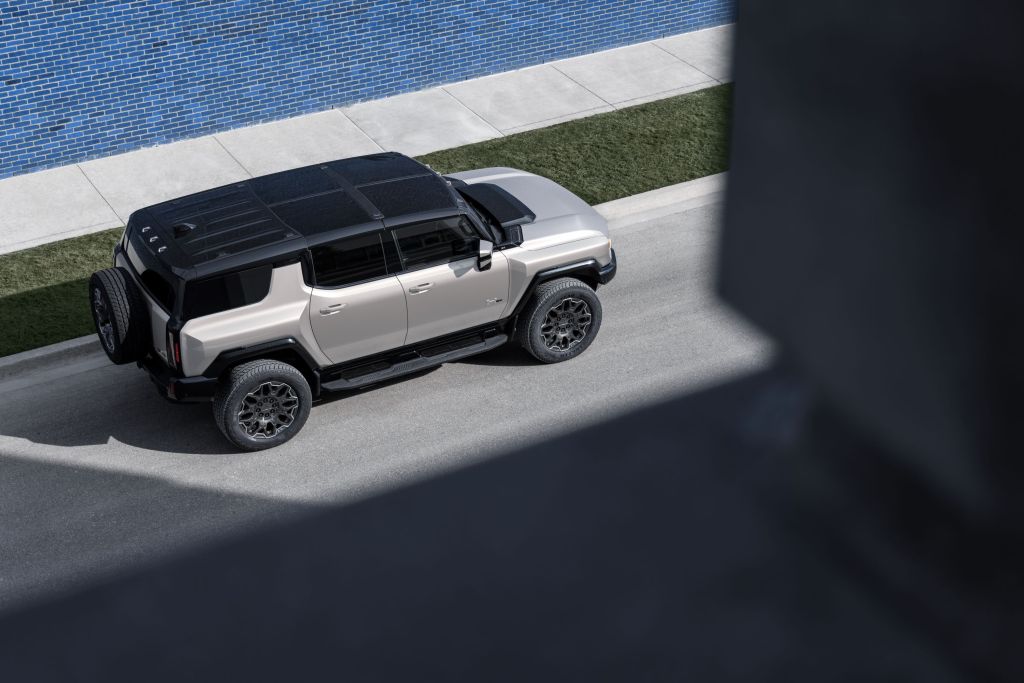 2026 GMC HUMMER EV SUV top down view