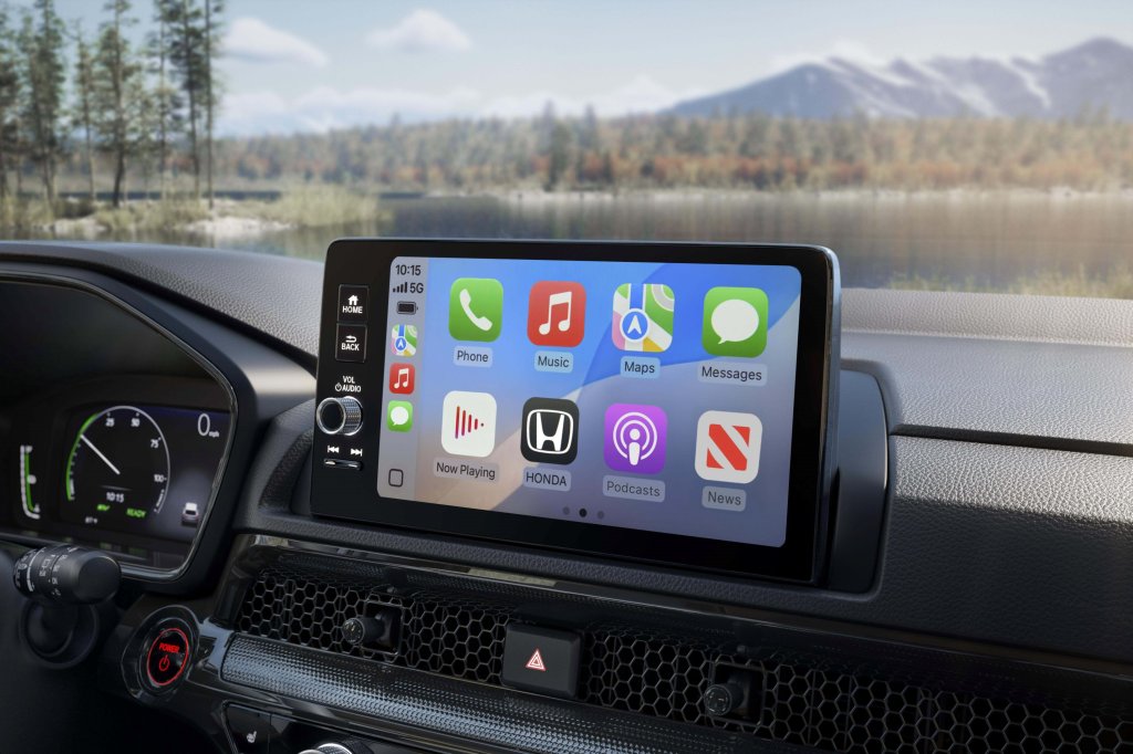 2026 Honda CR-V touchscreen