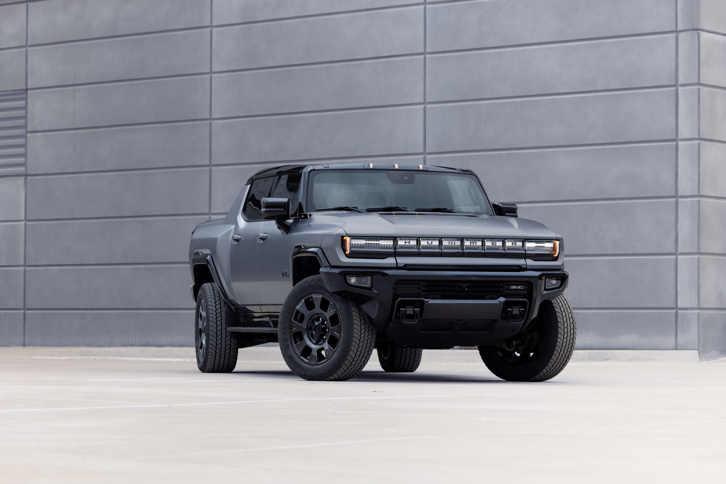 Hummer Line Top-line 2026 GMC Hummer pickup to hit 60 mph in 2.8 seconds – Empty Tank