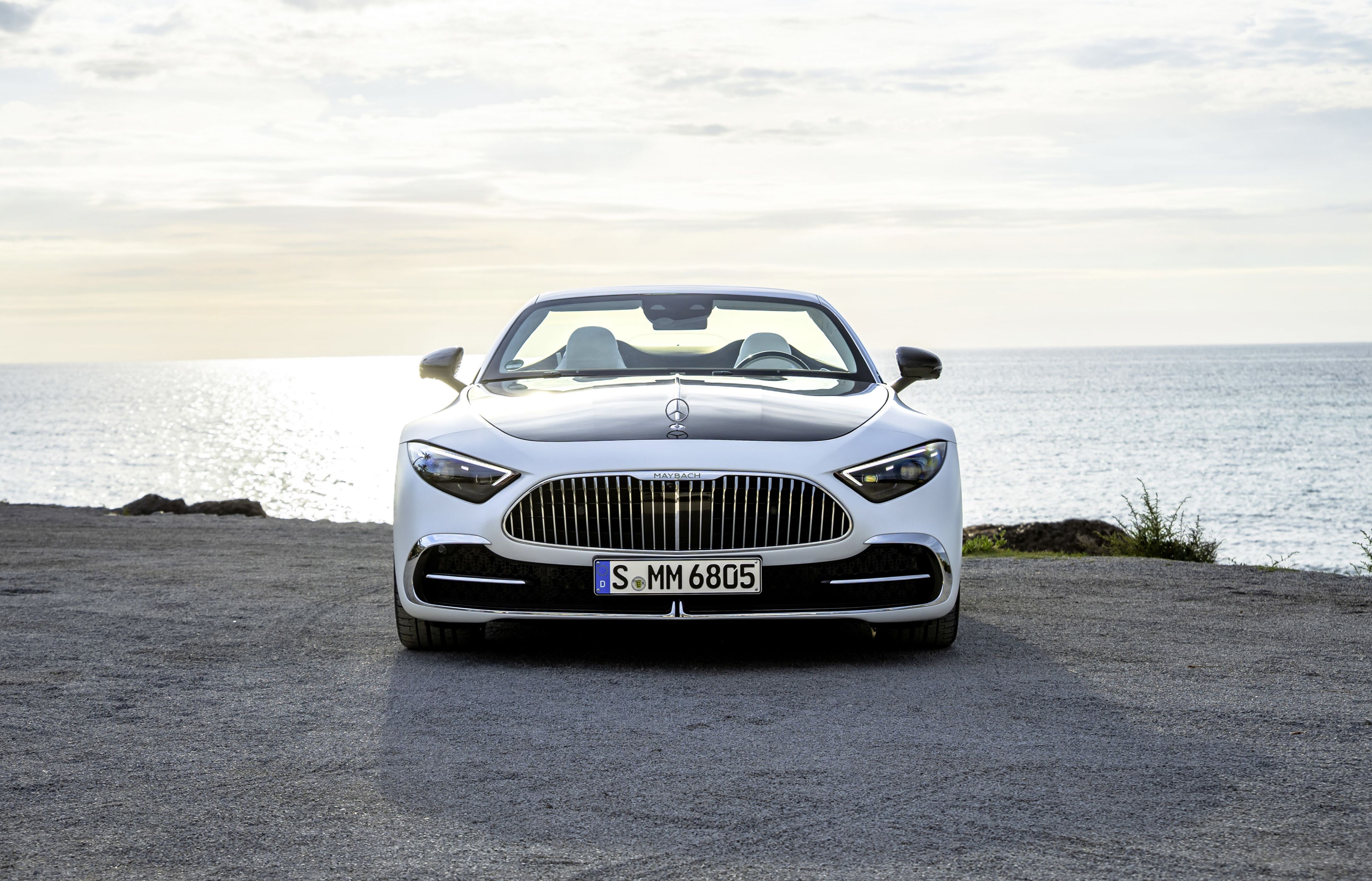 2026 Mercedes-Maybach SL 680 front end