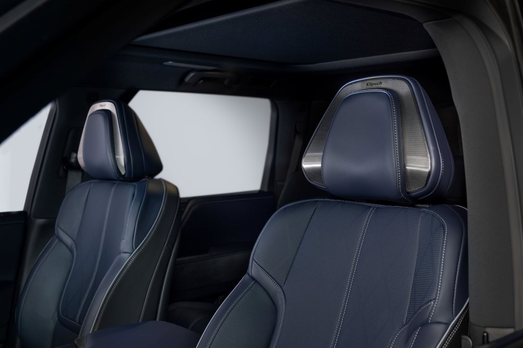 2026 Infiniti QX80 Sport front-seat headrests