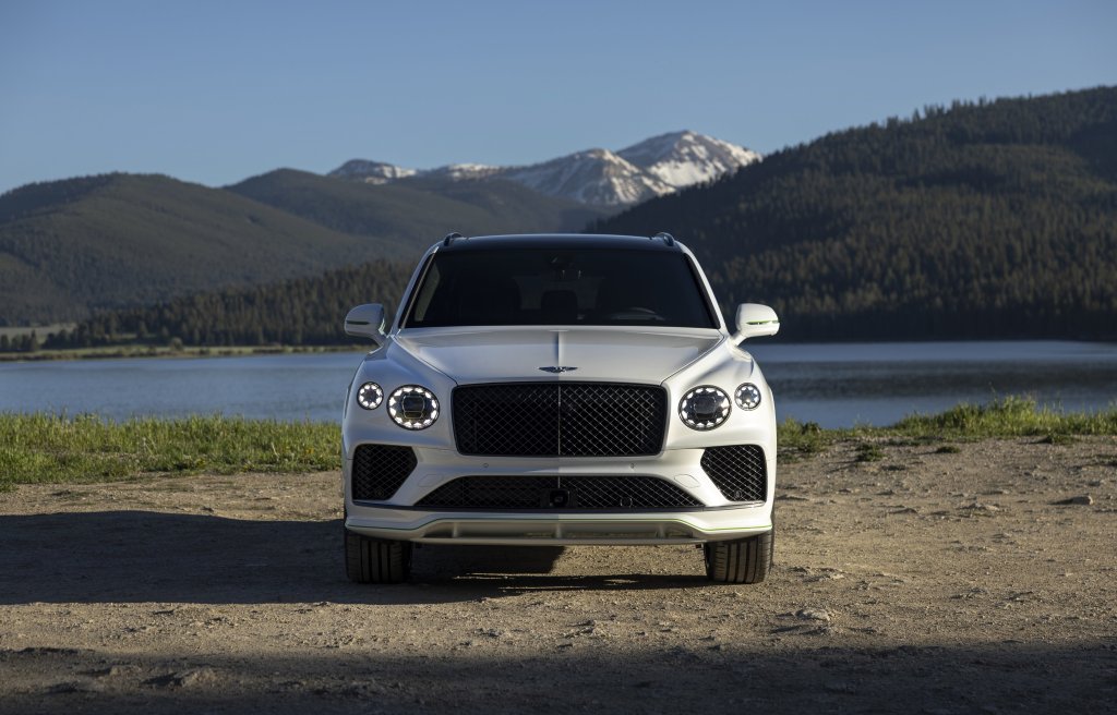 Bentley Bentayga Speed front