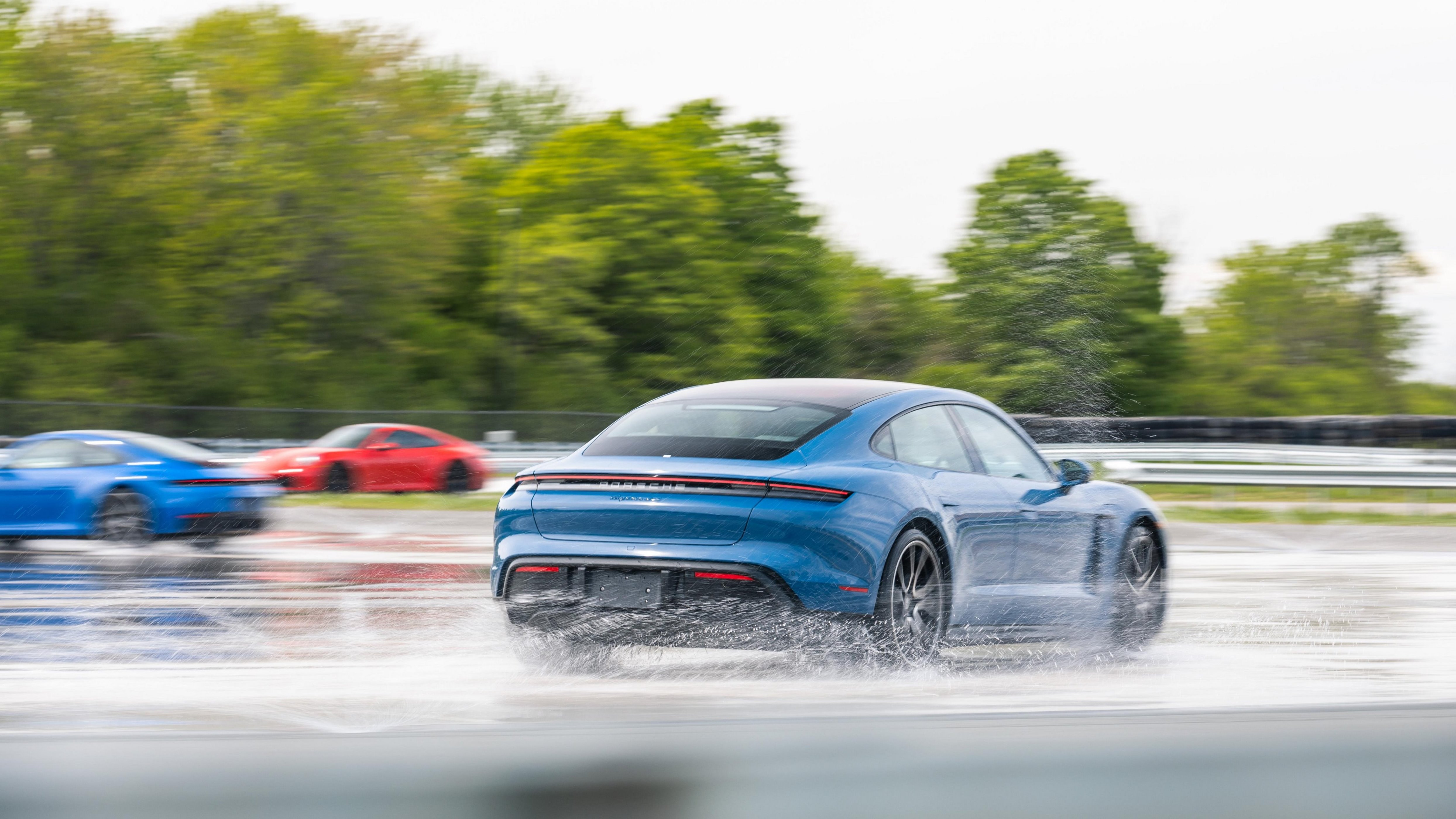 Porsche Experience Centre Toronto now open – Empty Tank