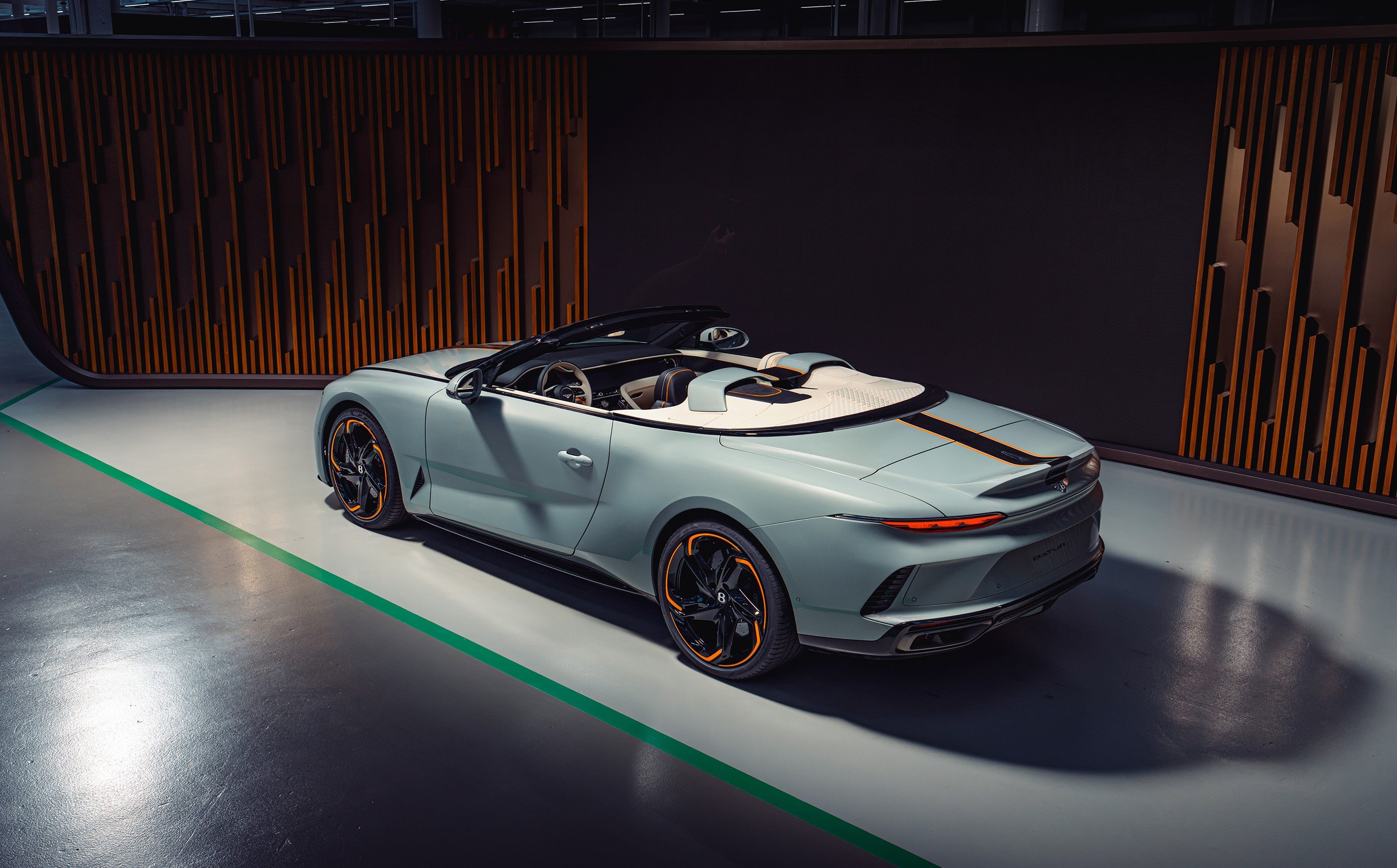 Bentley Batur Convertible Car Zero rear