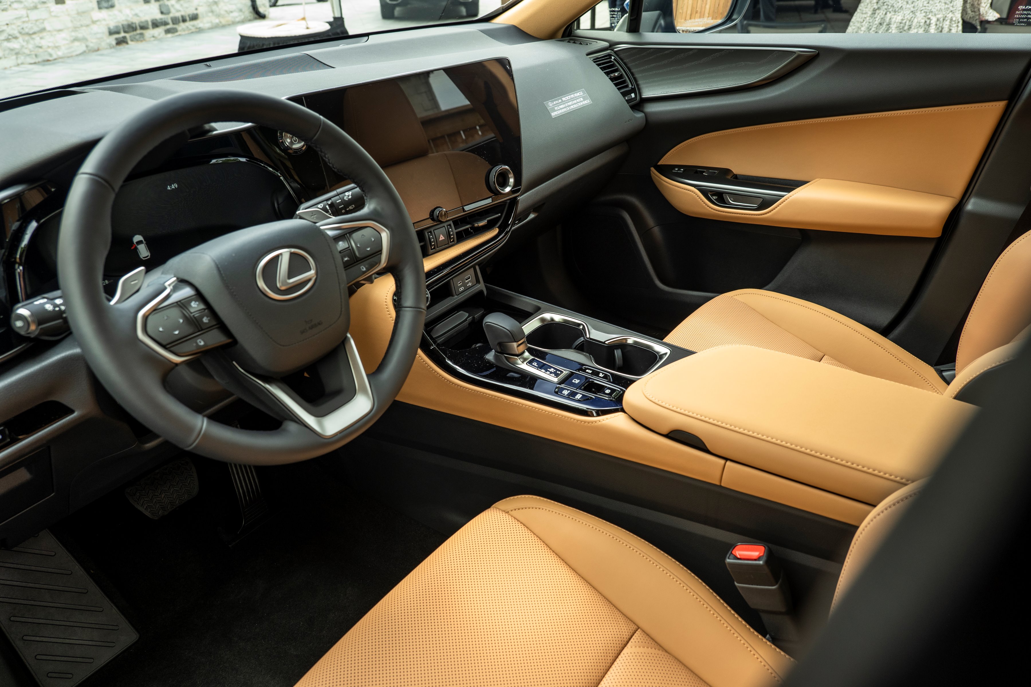 Lexus NX 450h+ interior