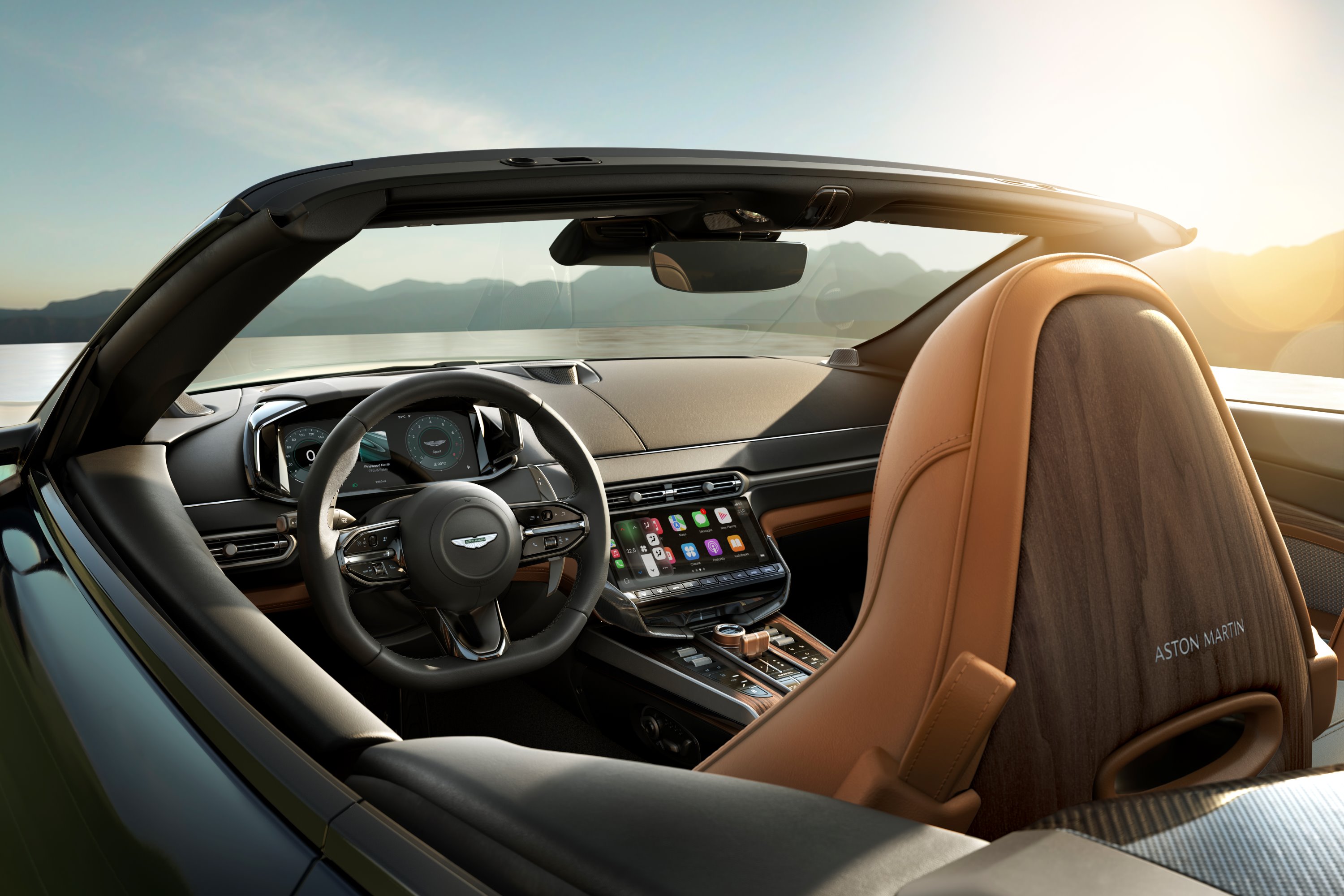 Aston Martin Vanquish Volante interior
