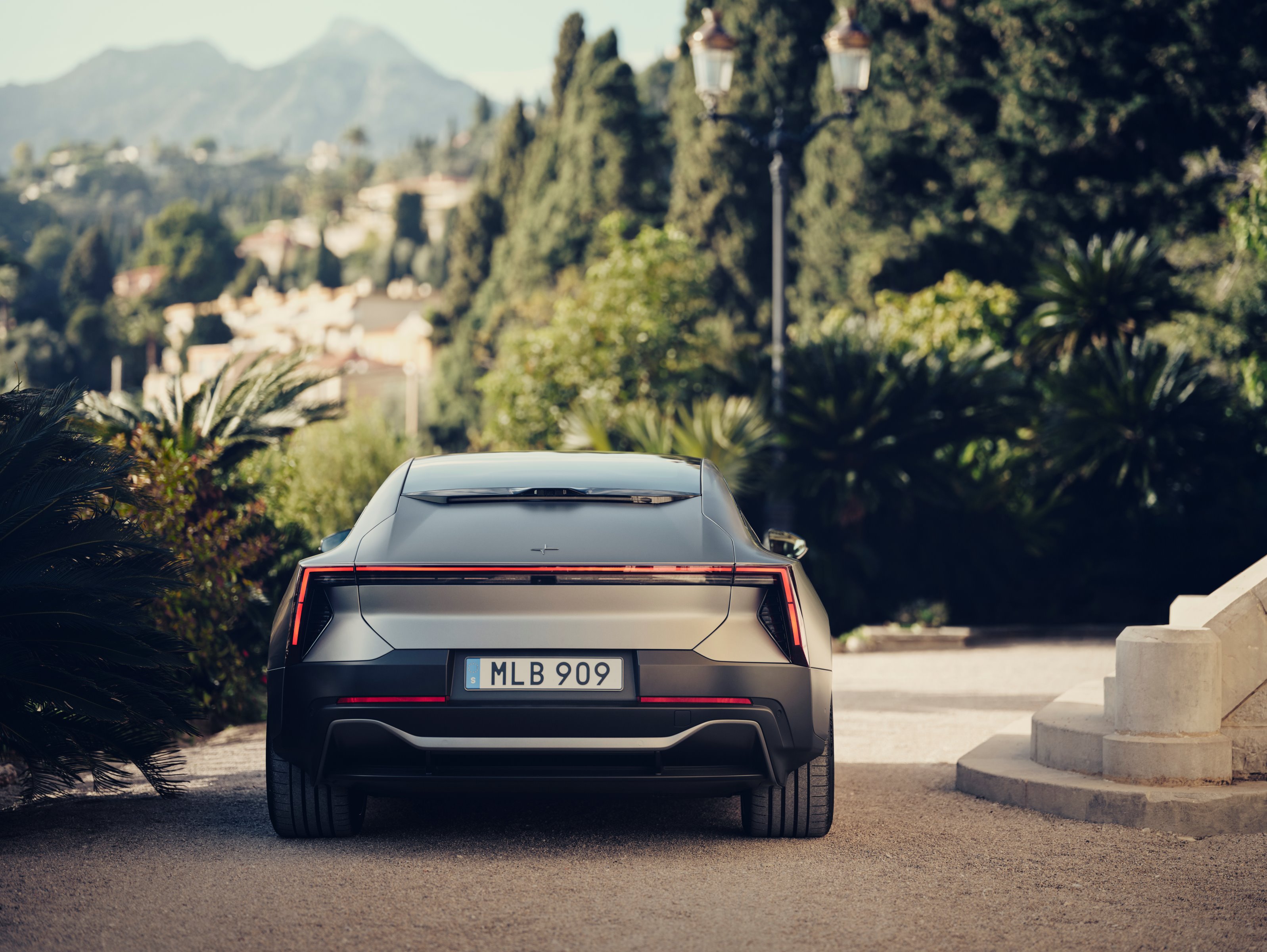 Polestar 5 rear