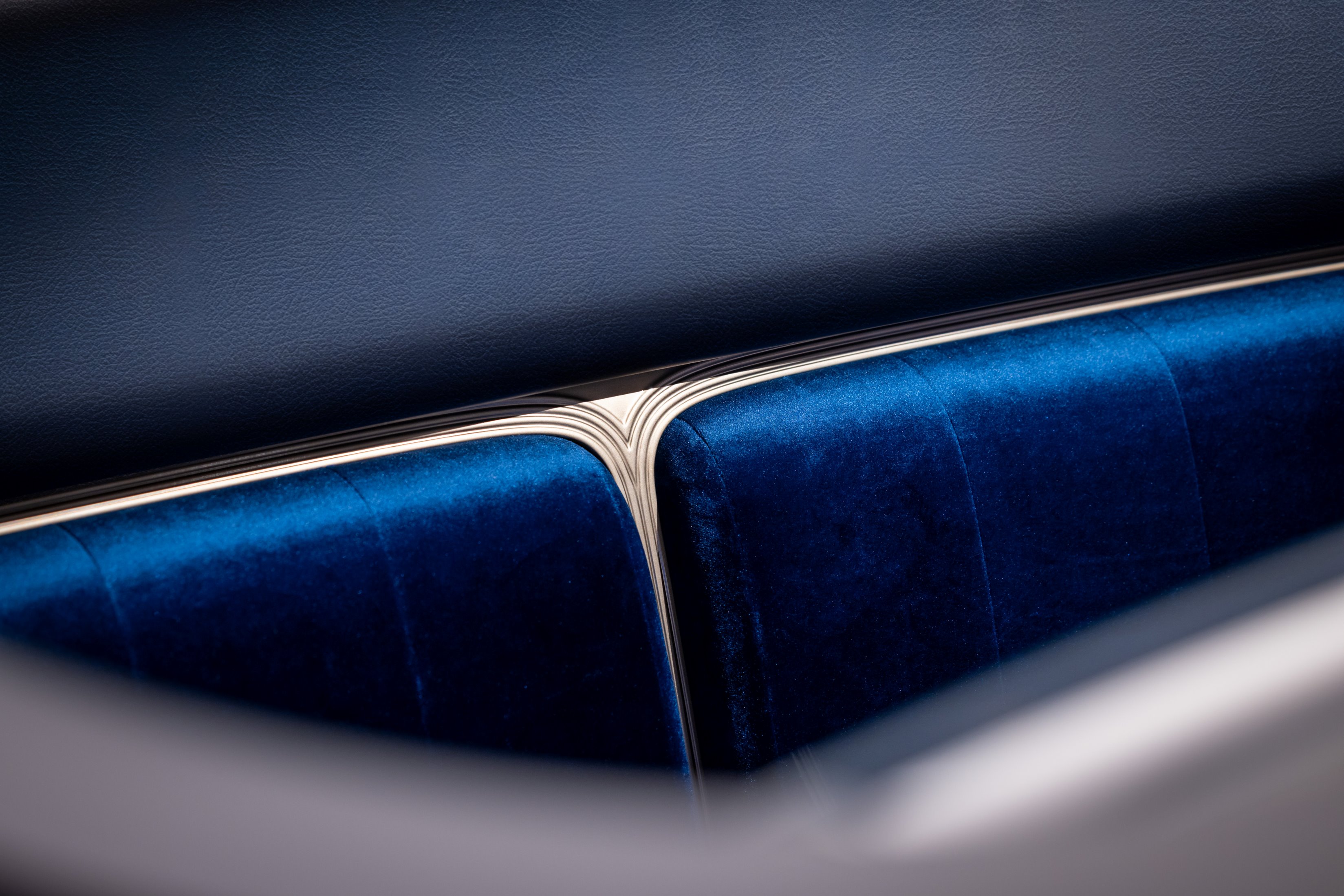 Mercedes-Benz Vision Iconic seat backs