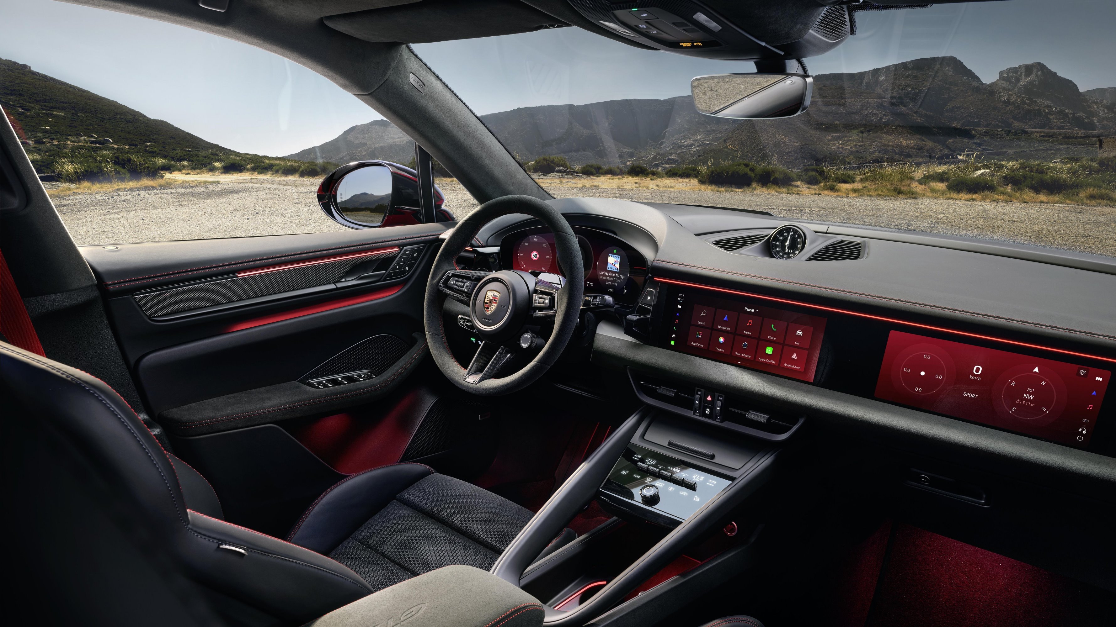 Porsche Macan GTS interior