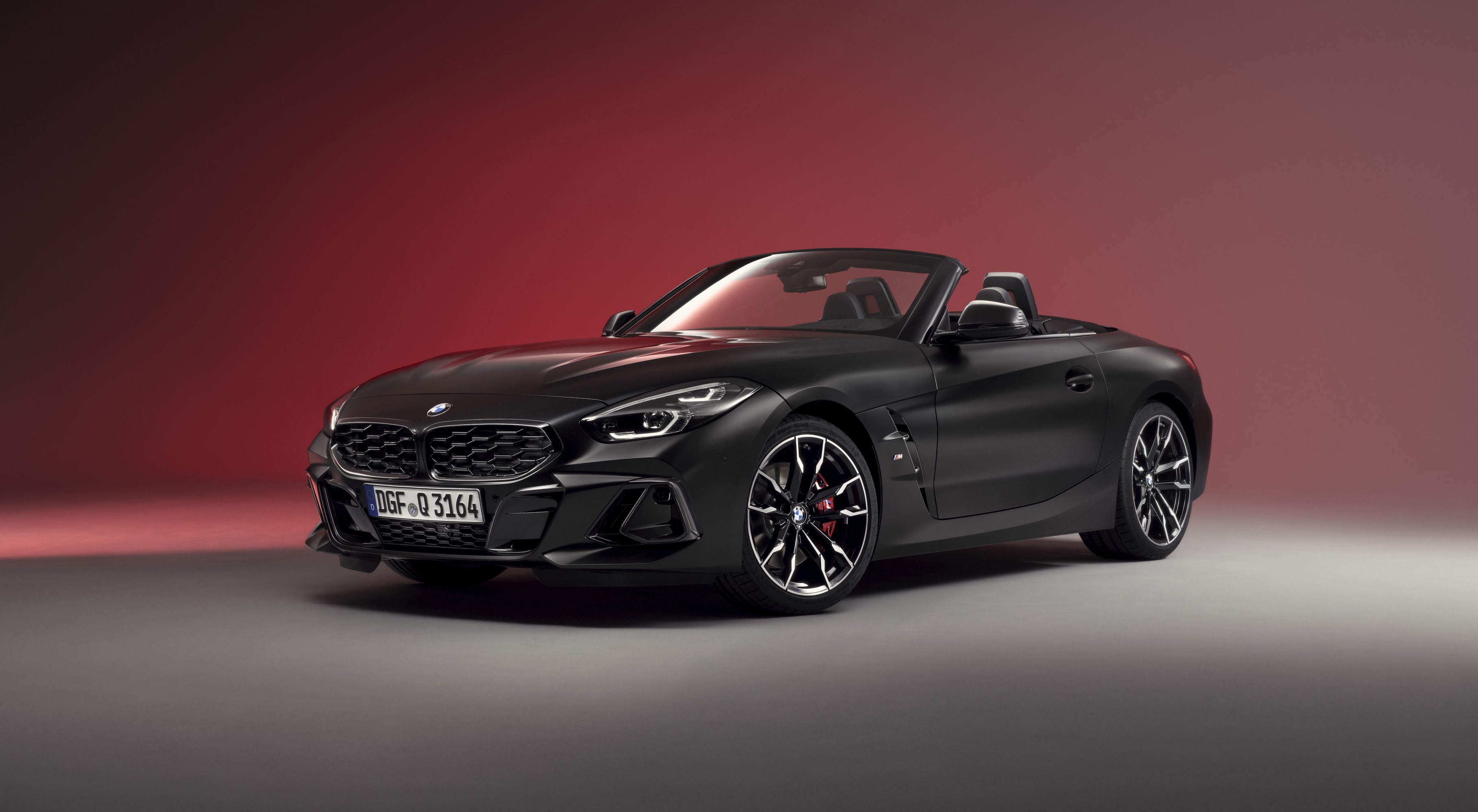 BMW Z4 Final Edition front and side