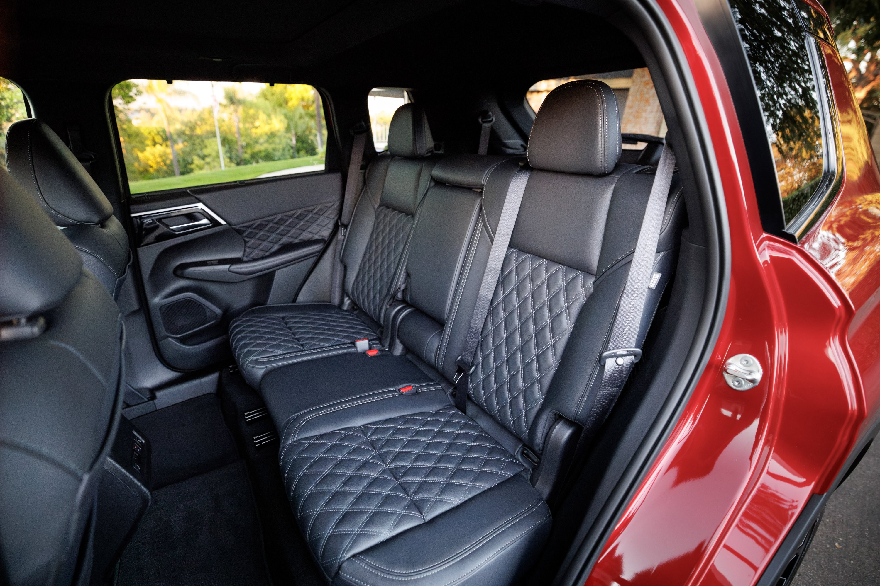 Nissan Rogue Plug-in Hybrid second-row seats