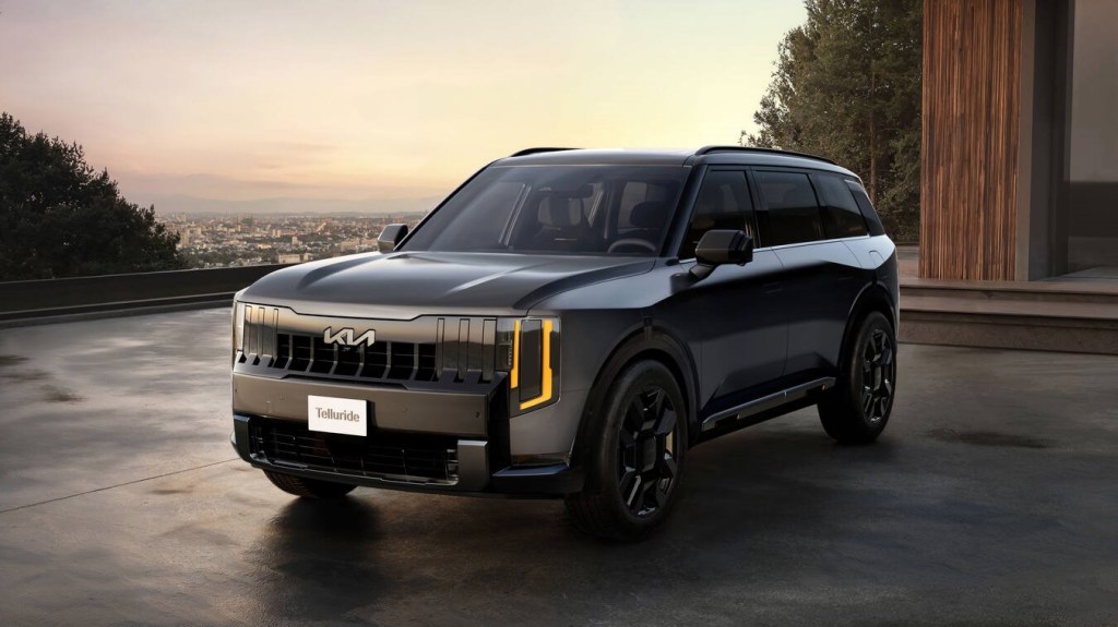 Two more vehicles pick up 2026 IIHS safety&nbsp;awards
