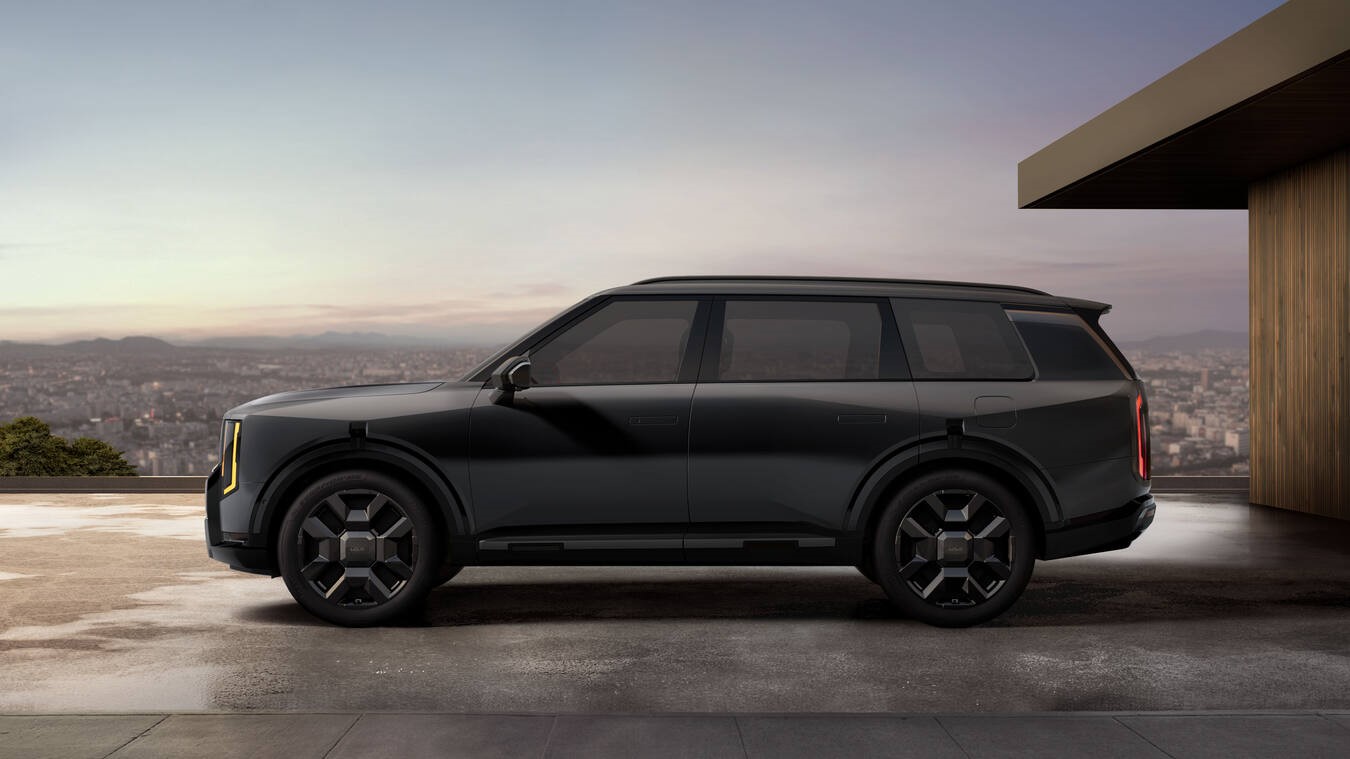 2027 Kia Telluride SXP side