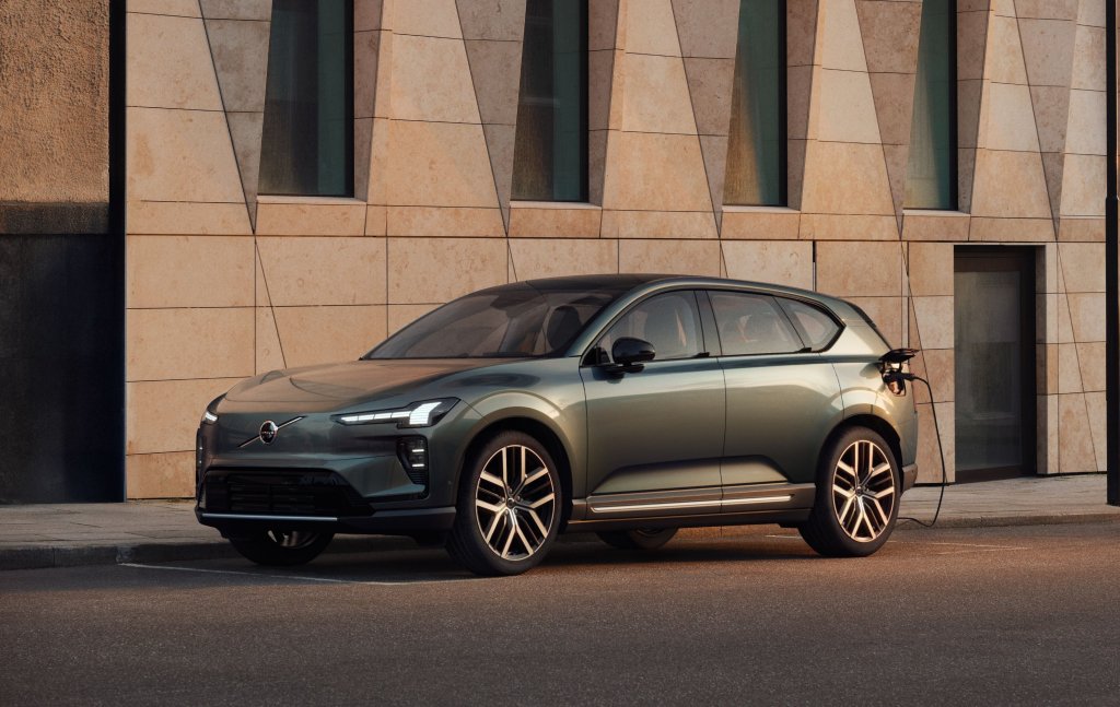 Volvo EX60 exterior