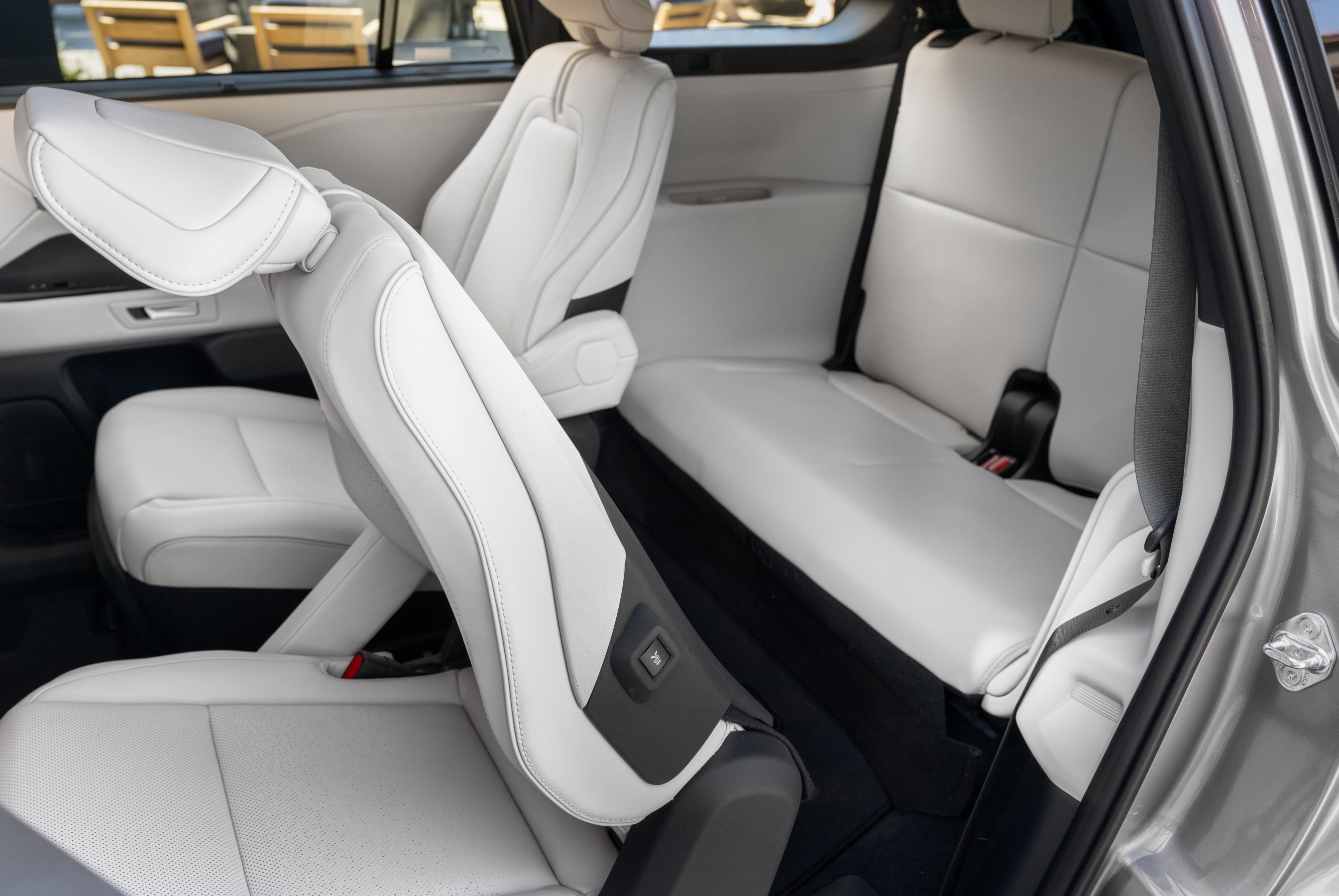 2027 Toyota Highlander Limited third-row seats