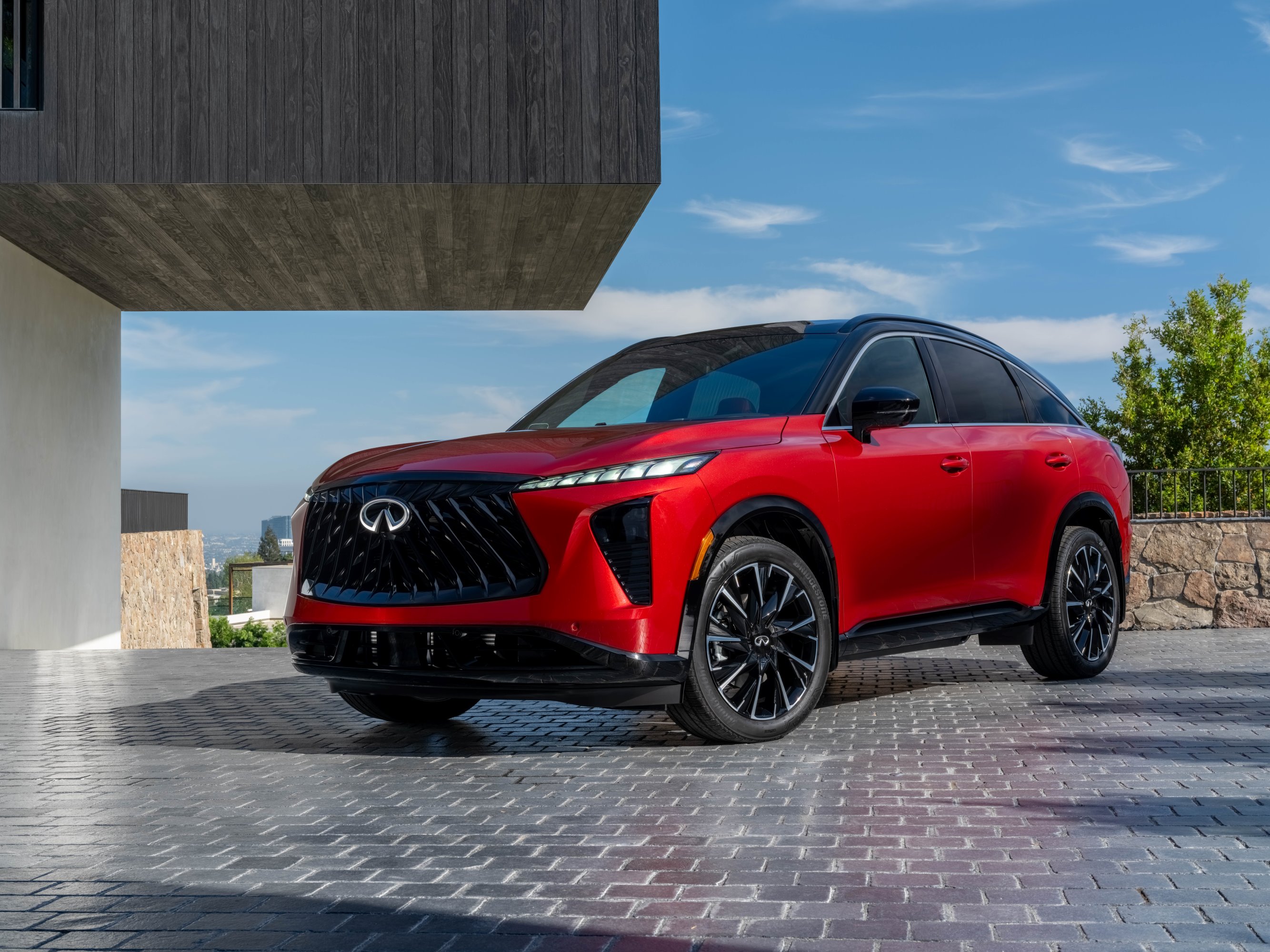 2027 Infiniti QX65 front and side