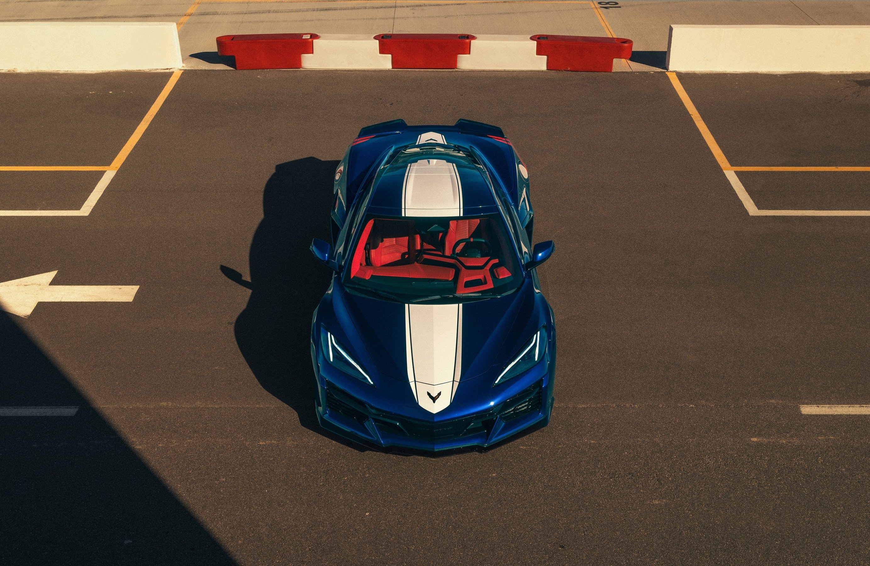 2027 Chevrolet Corvette Grand Sport in Admiral Blue Metallic colour with white stripe