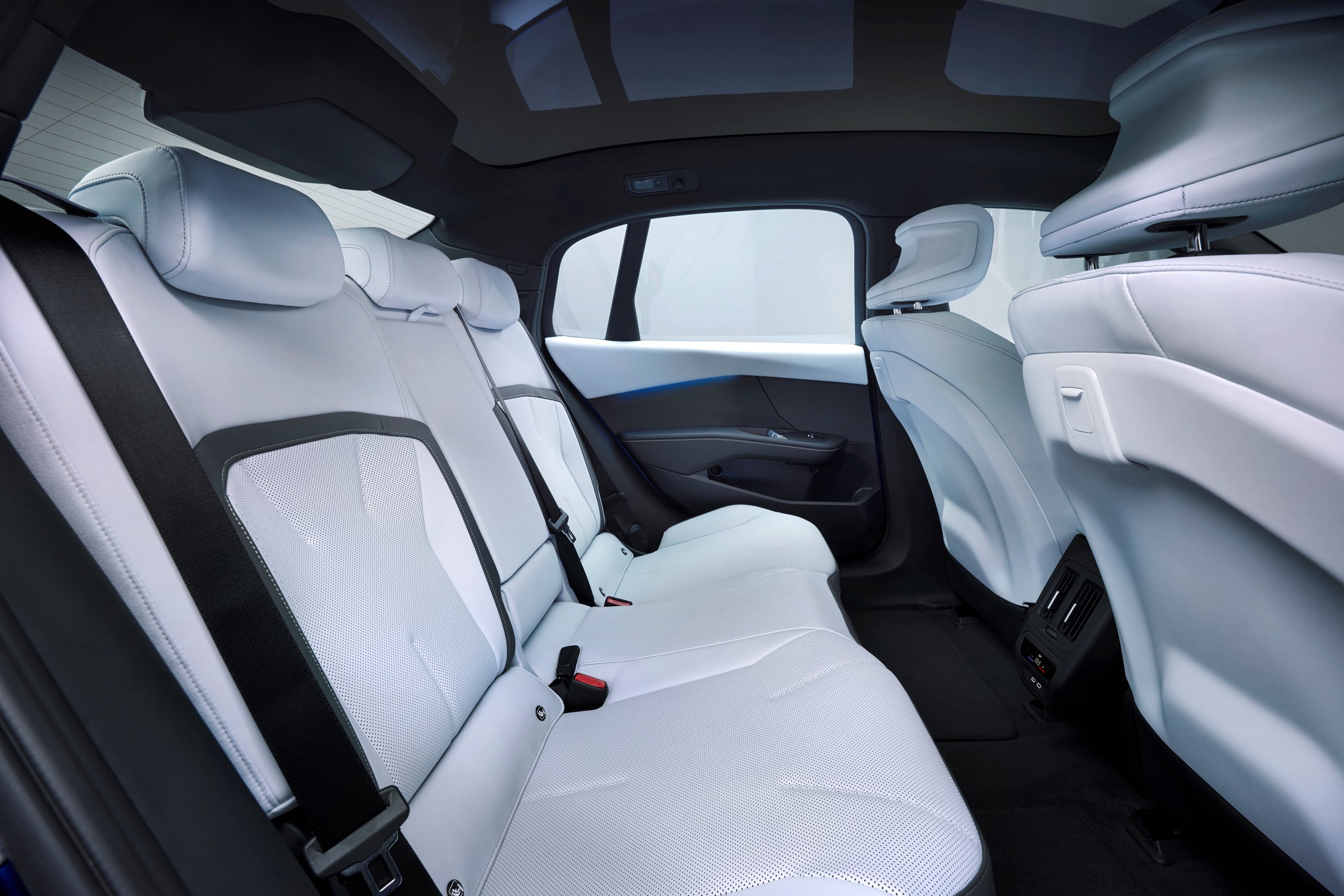 2027 BMW i3 rear seats