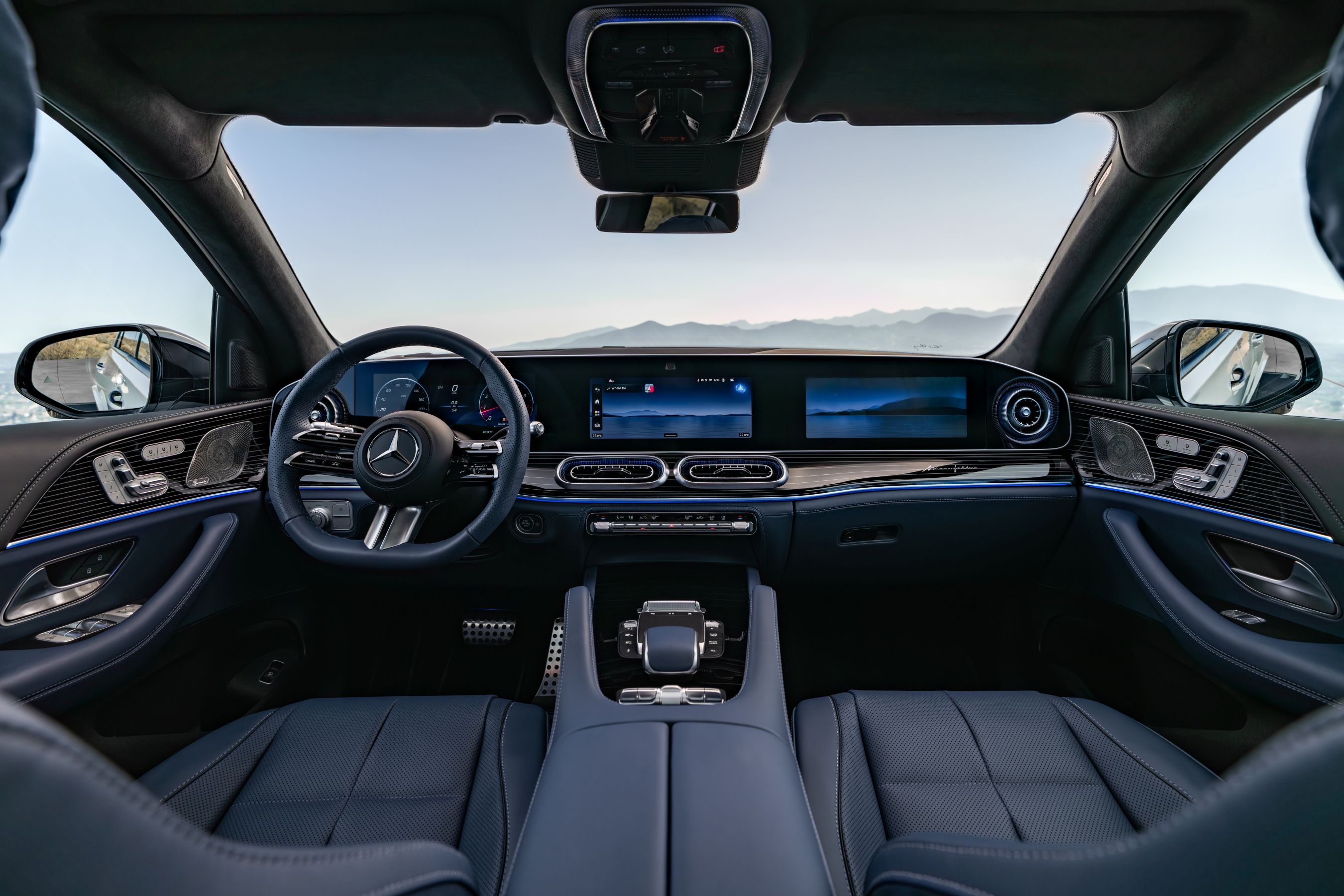 2027 Mercedes-Benz GLE dashboard