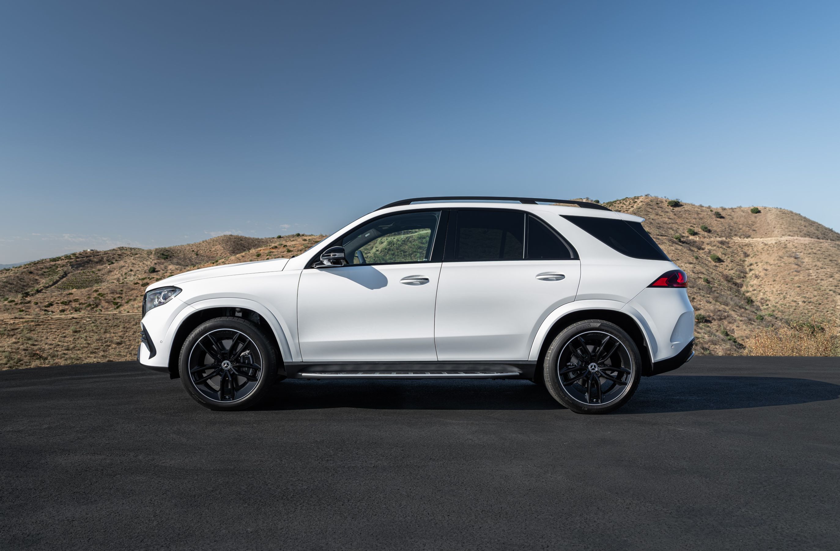 2027 Mercedes-Benz GLE side
