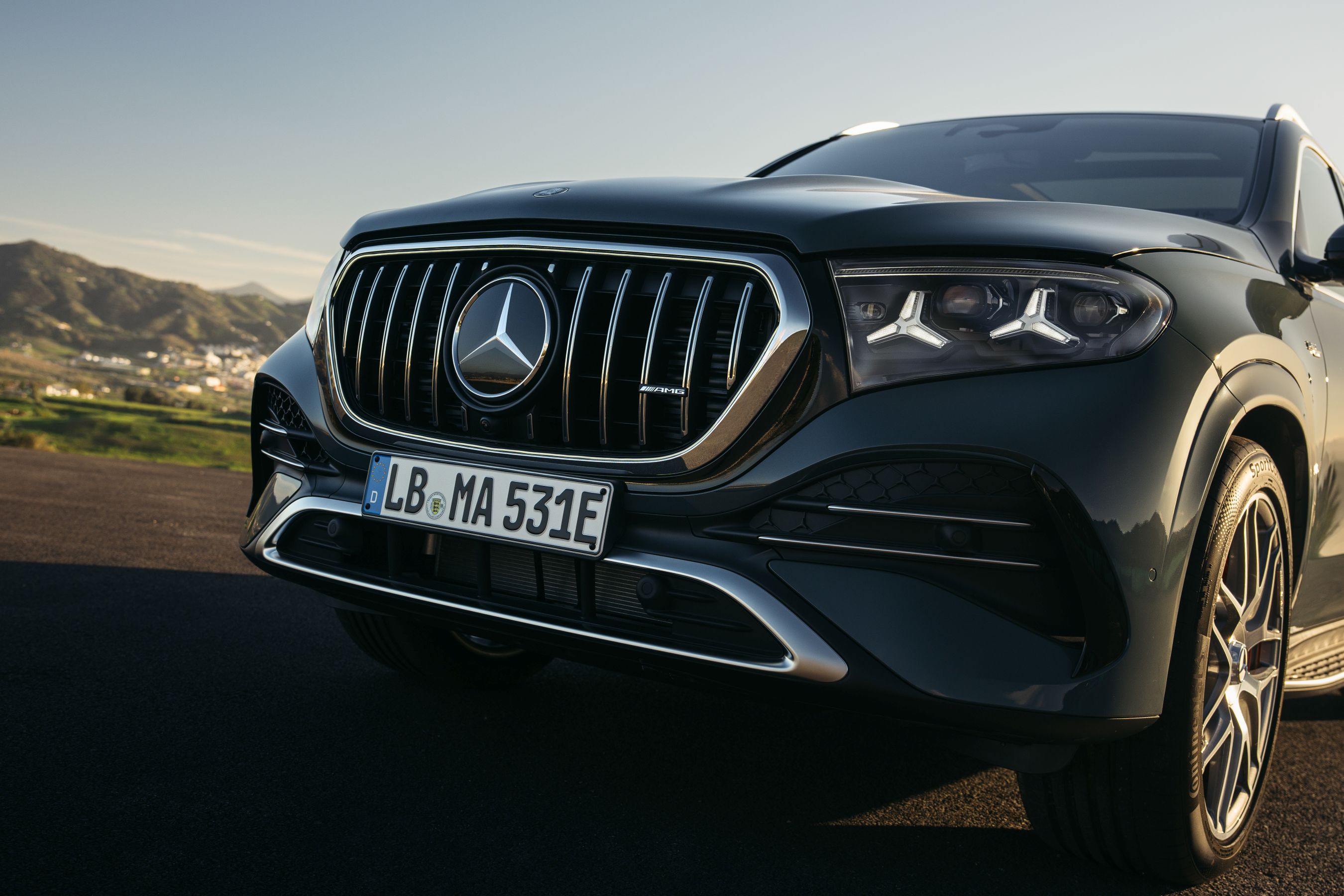 2027 Mercedes-AMG GLE 53 grille