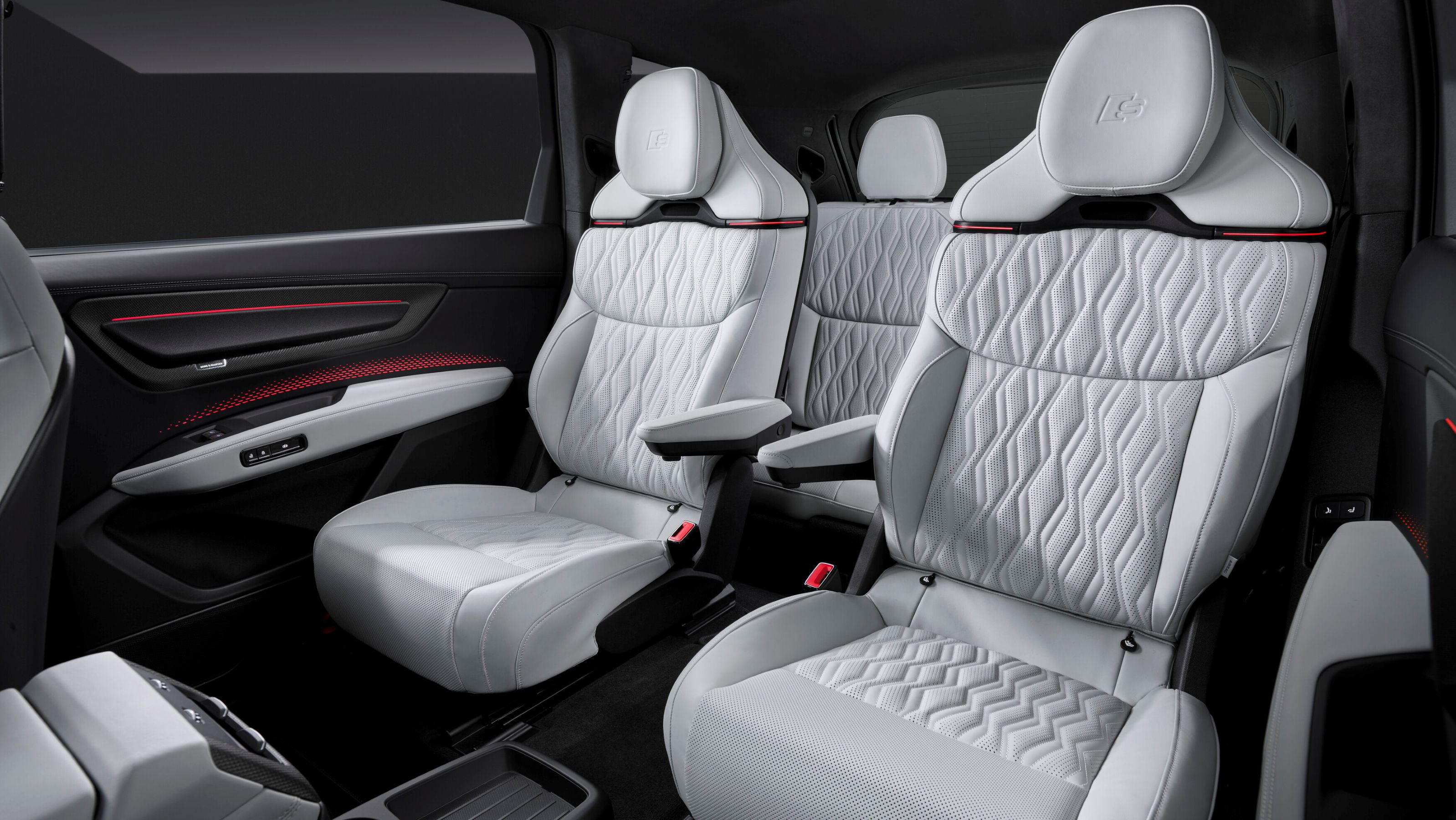 Audi Q9 second-row seats