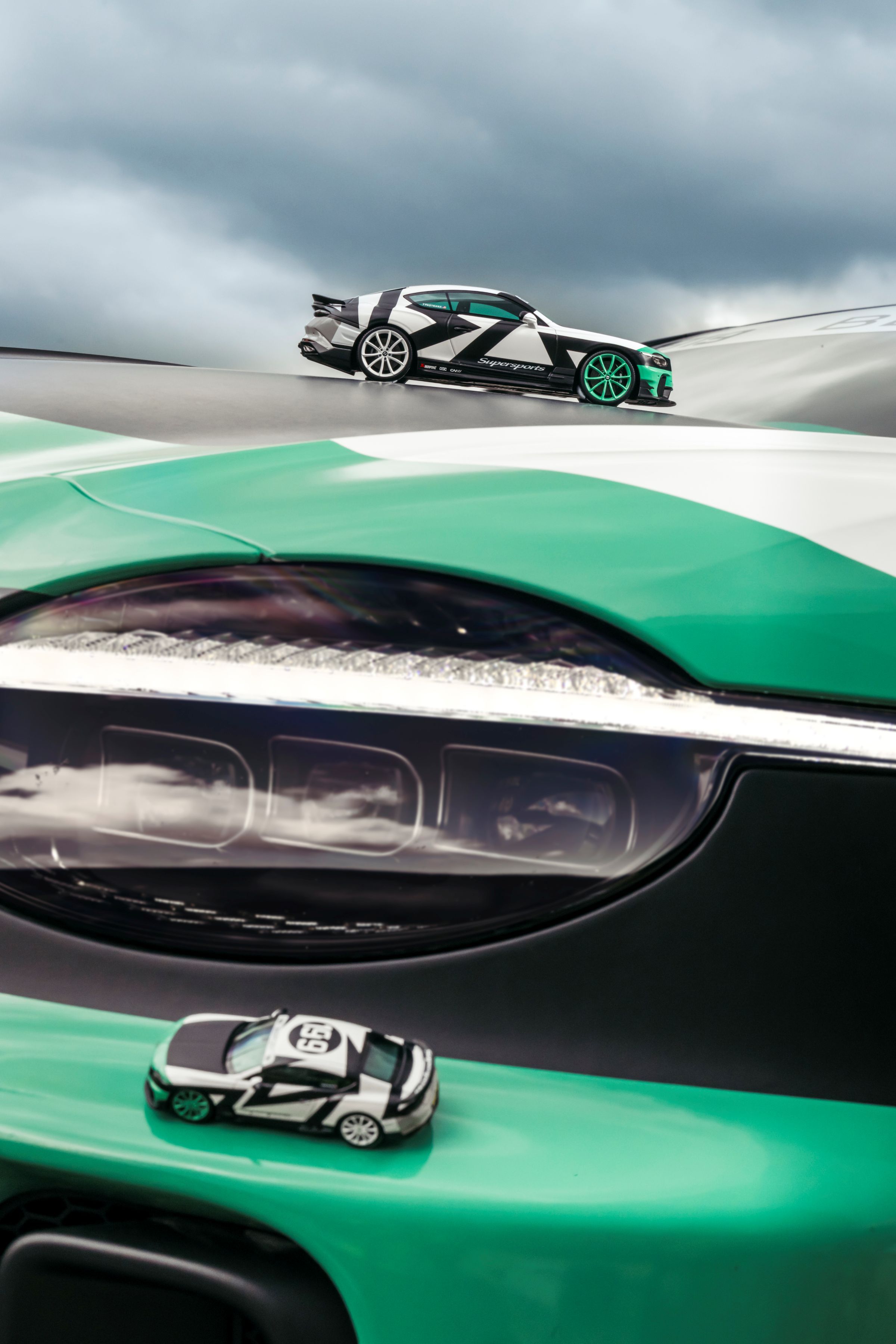 Bentley Supersports Full Send scale models