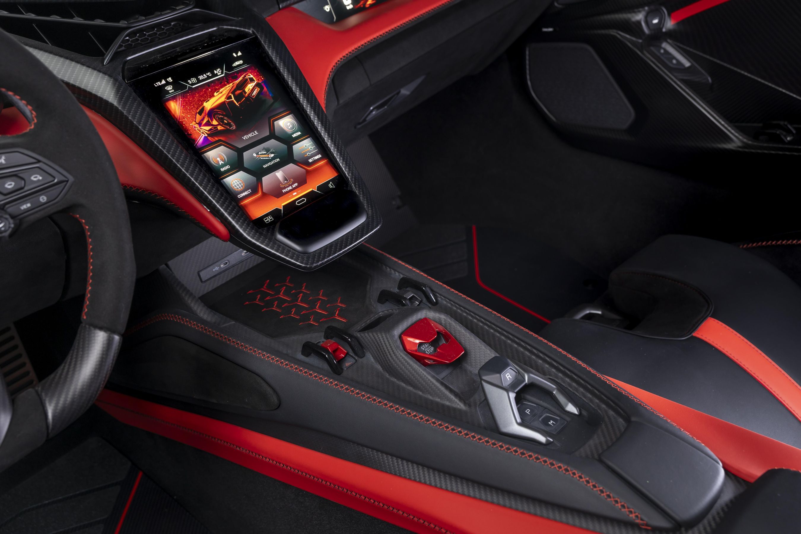 Lamborghini Fenomeno Roadster centre console