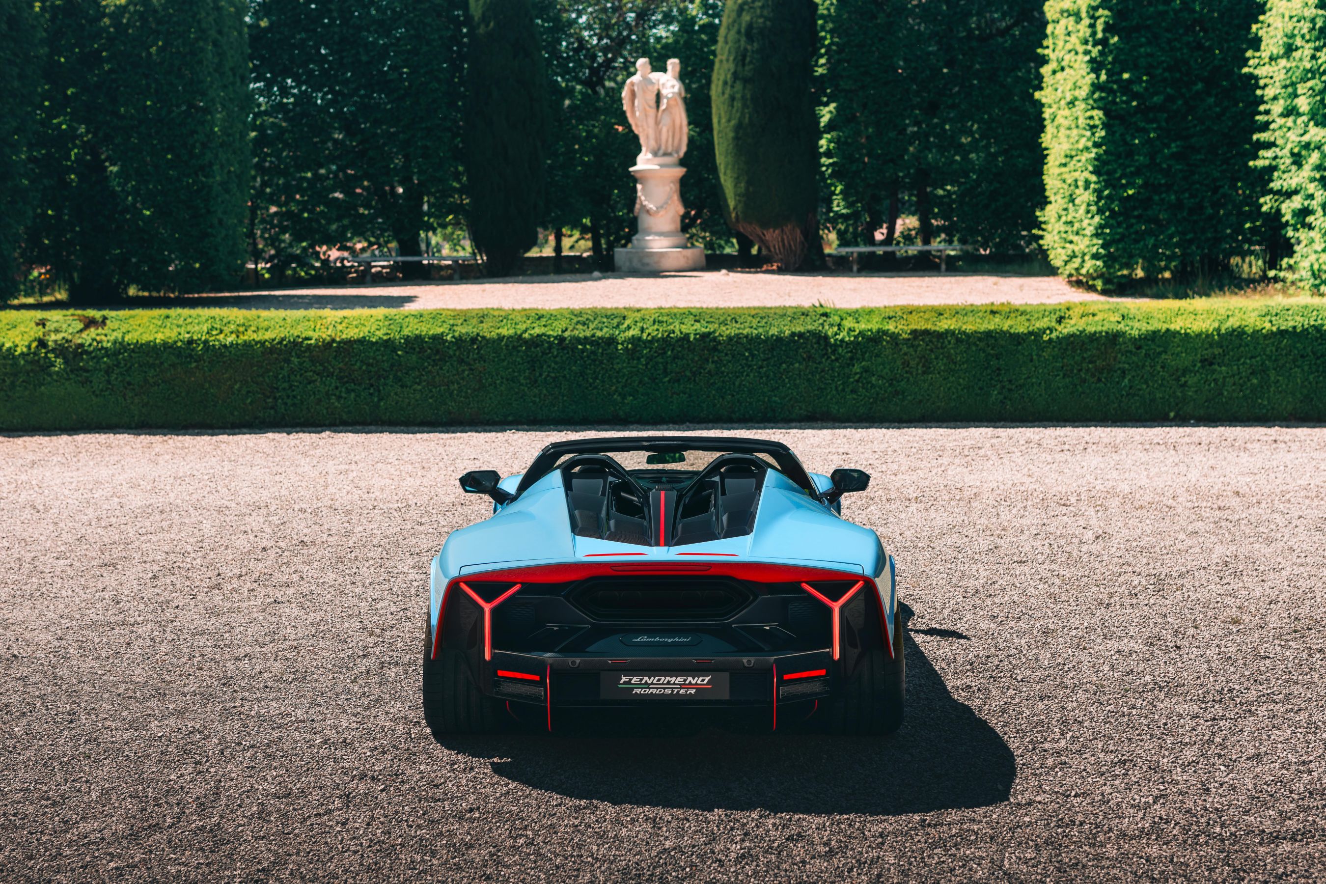 Lamborghini Fenomeno Roadster rear