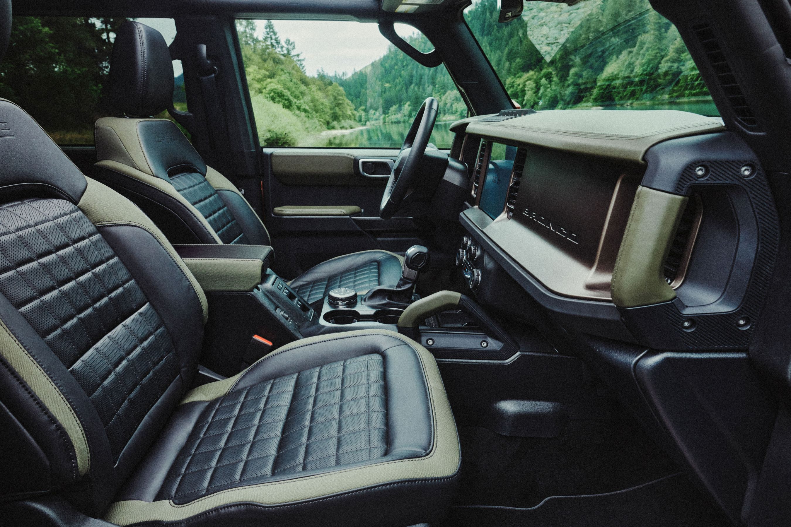 Ford Bronco Filson front seats