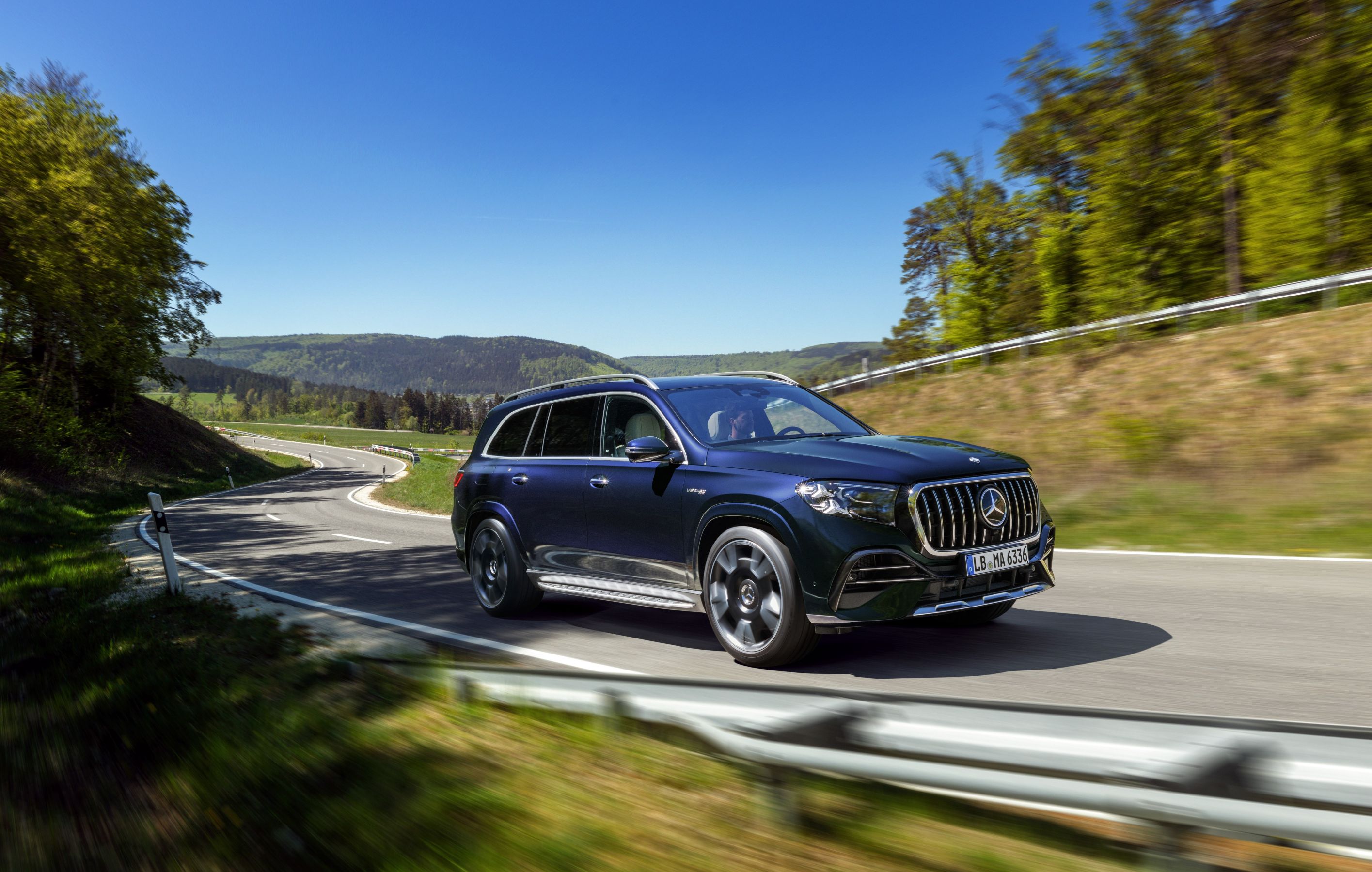 2027 Mercedes-AMG GLS 63 driving