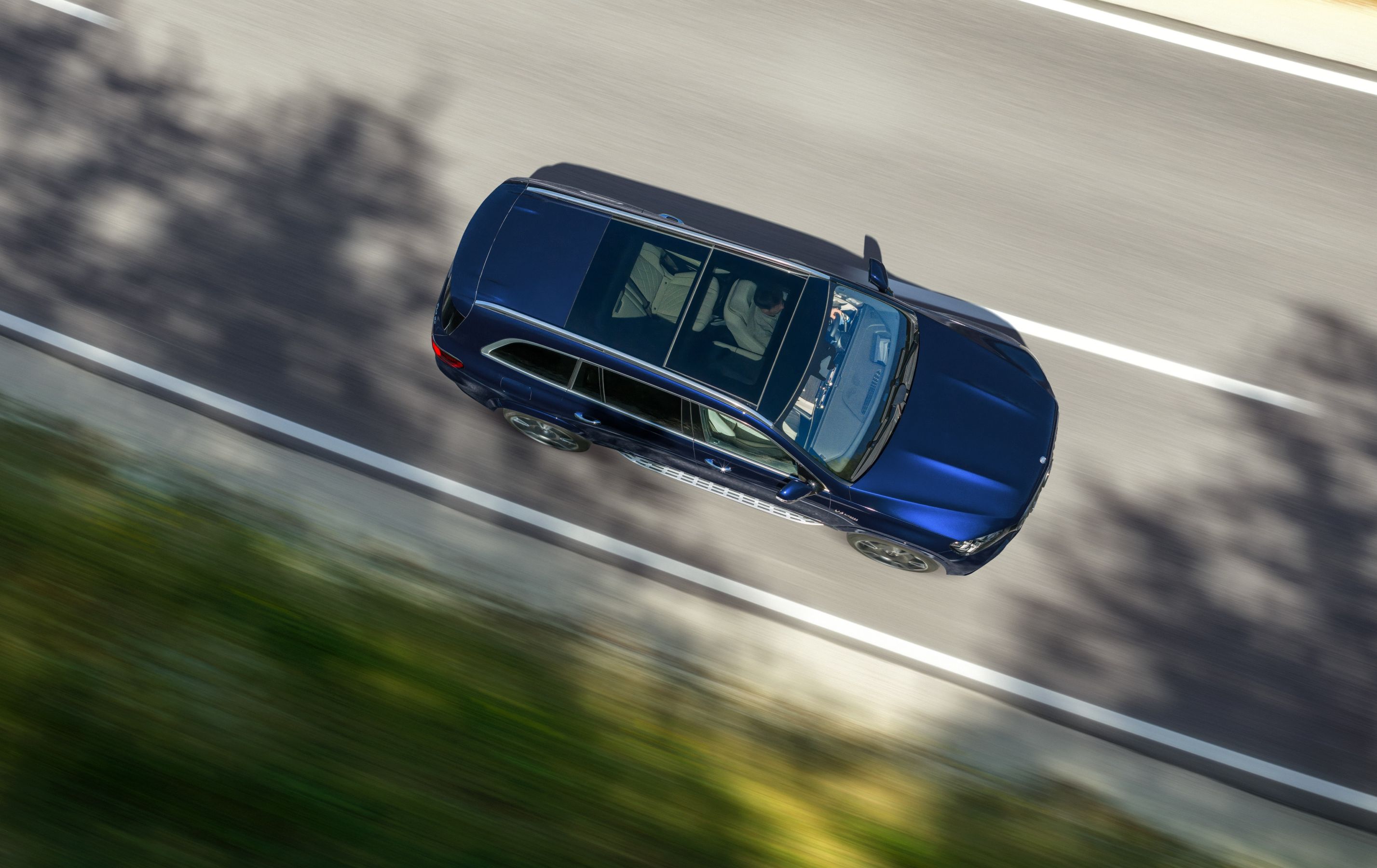 2027 Mercedes-AMG GLS 63 top-down view