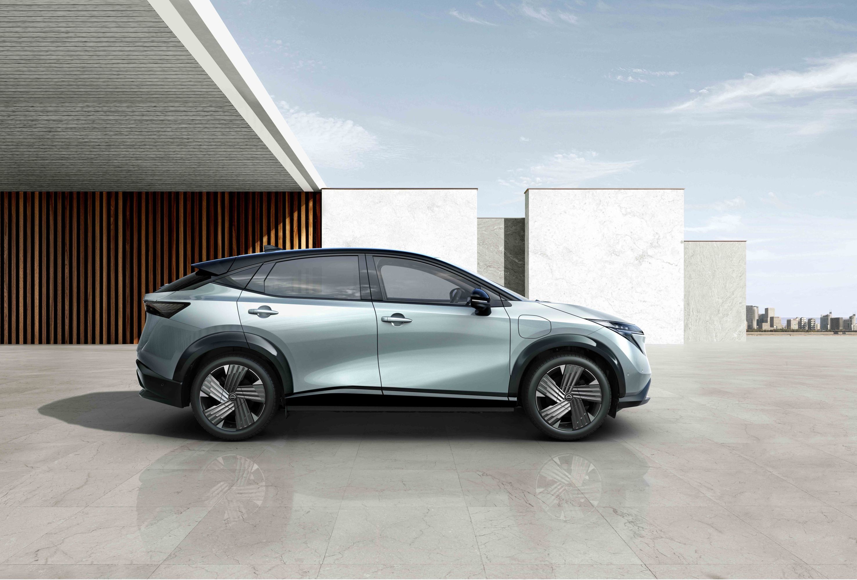 2027 Nissan Ariya side