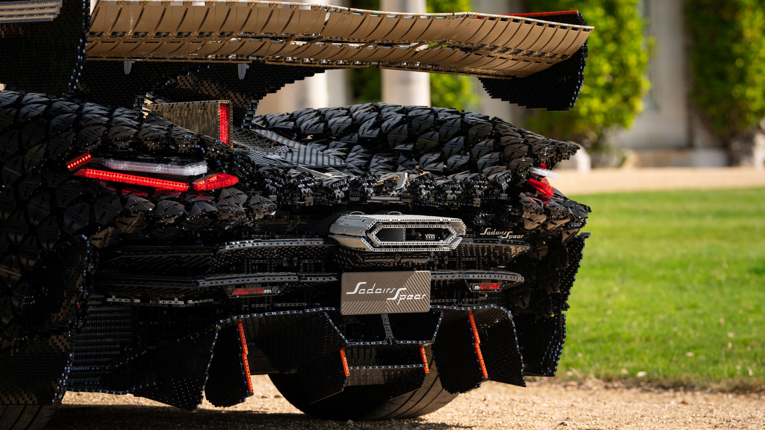 Lego Technic Koenigsegg Sadair’s Spear rear