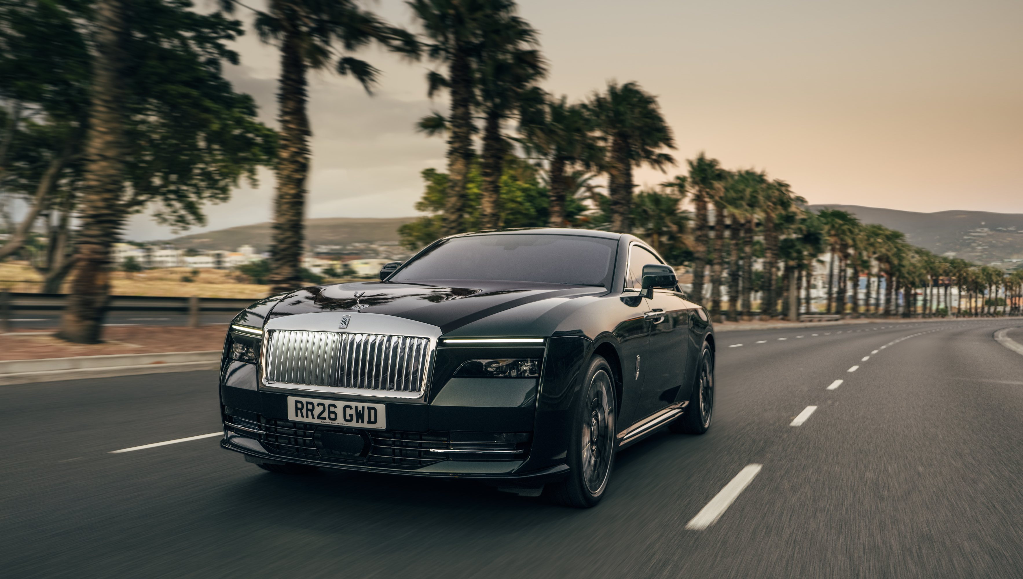 Rolls-Royce Spectre Series II driving front