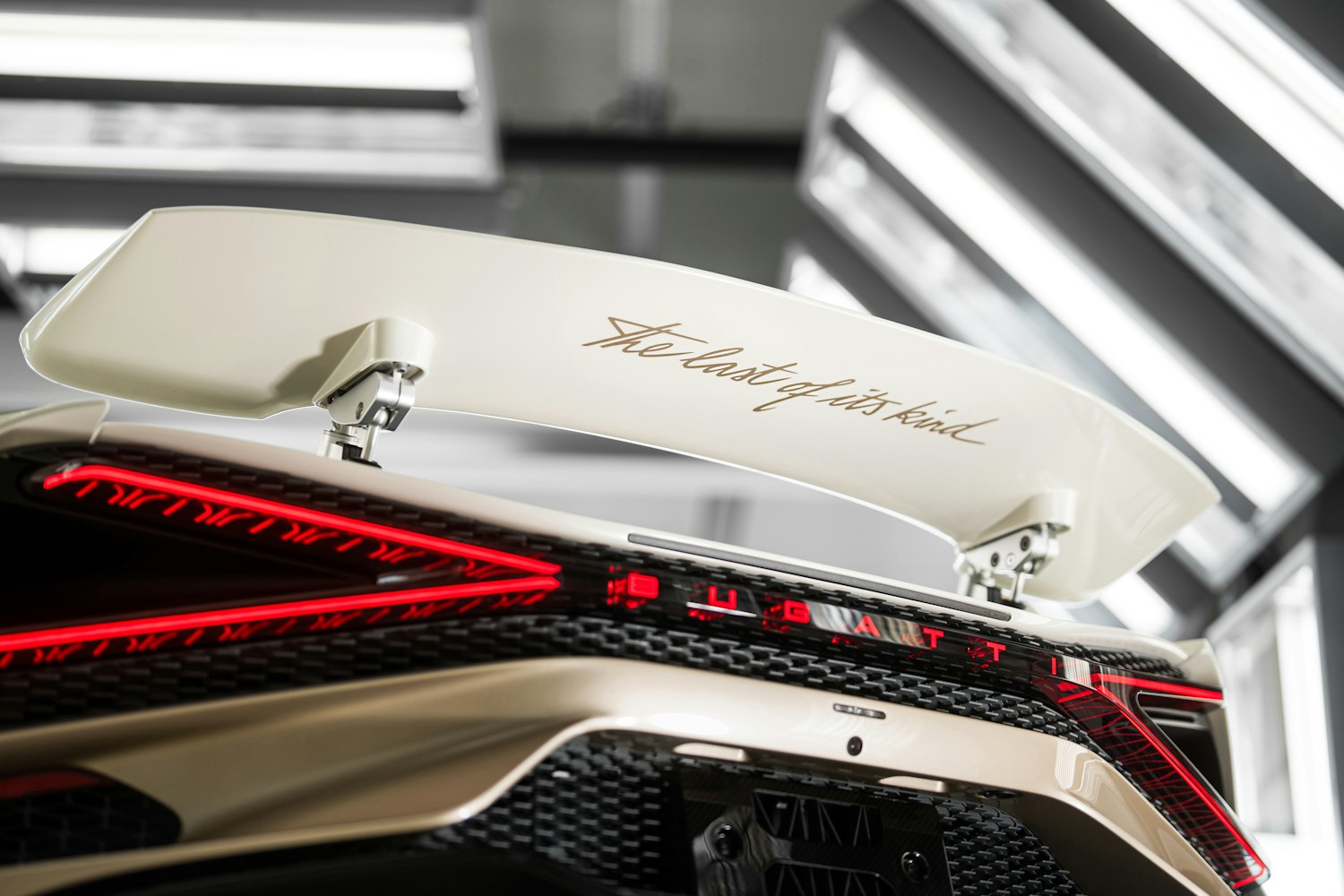 Bugatti W16 Mistral under wing