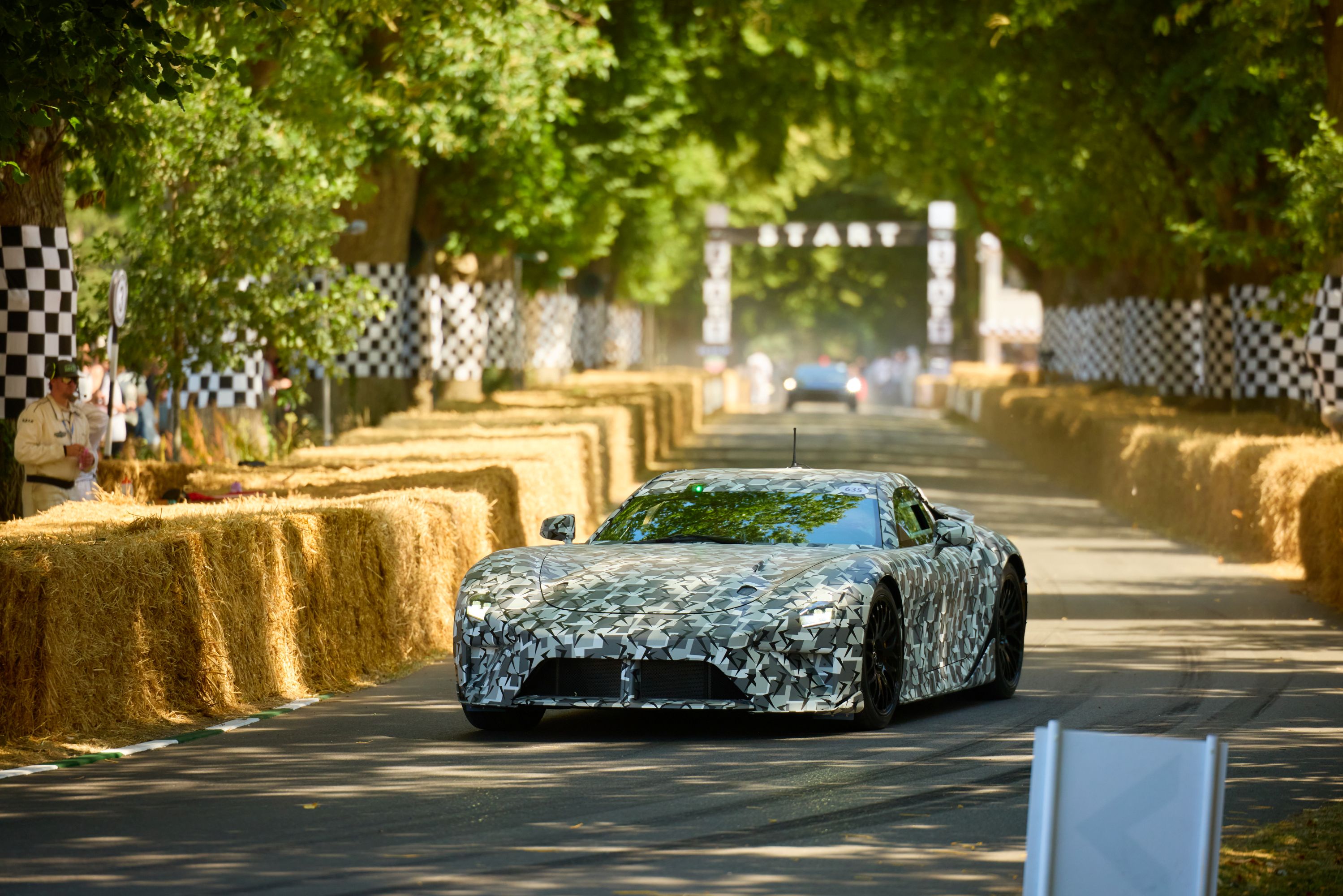 Lexus LFA Concept driving on Goodwood course