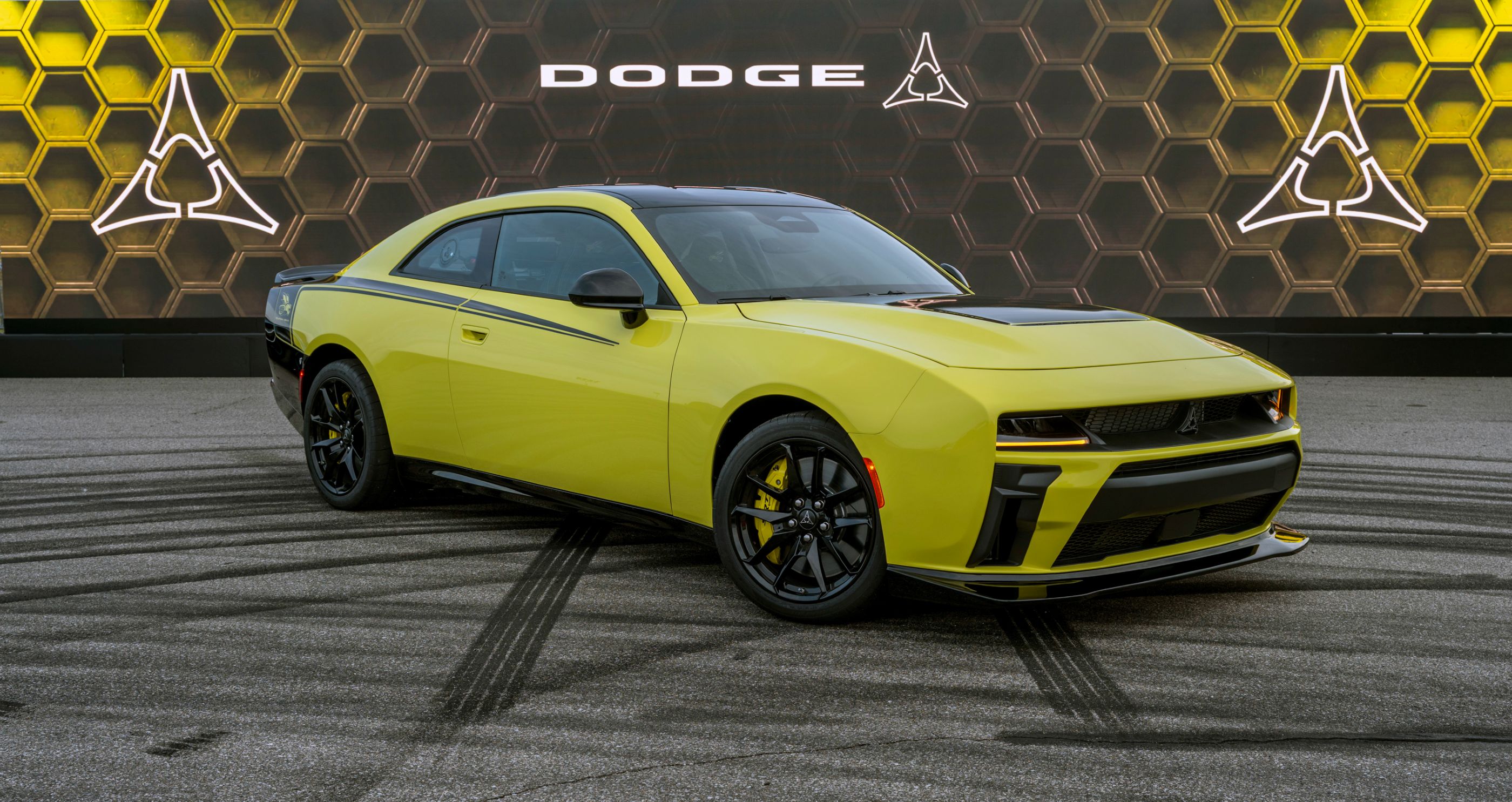 2027 Dodge Charger Super Bee Launch Edition front and side