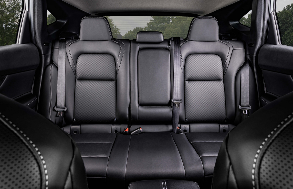2027 Nissan Murano Dark Armor rear seats